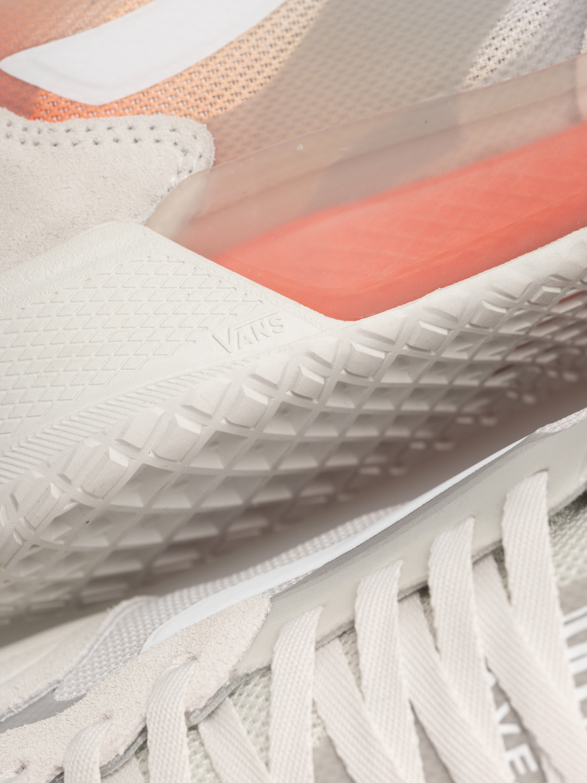 Vans Skate Ave 2.0 Shoes (fade white/orange)