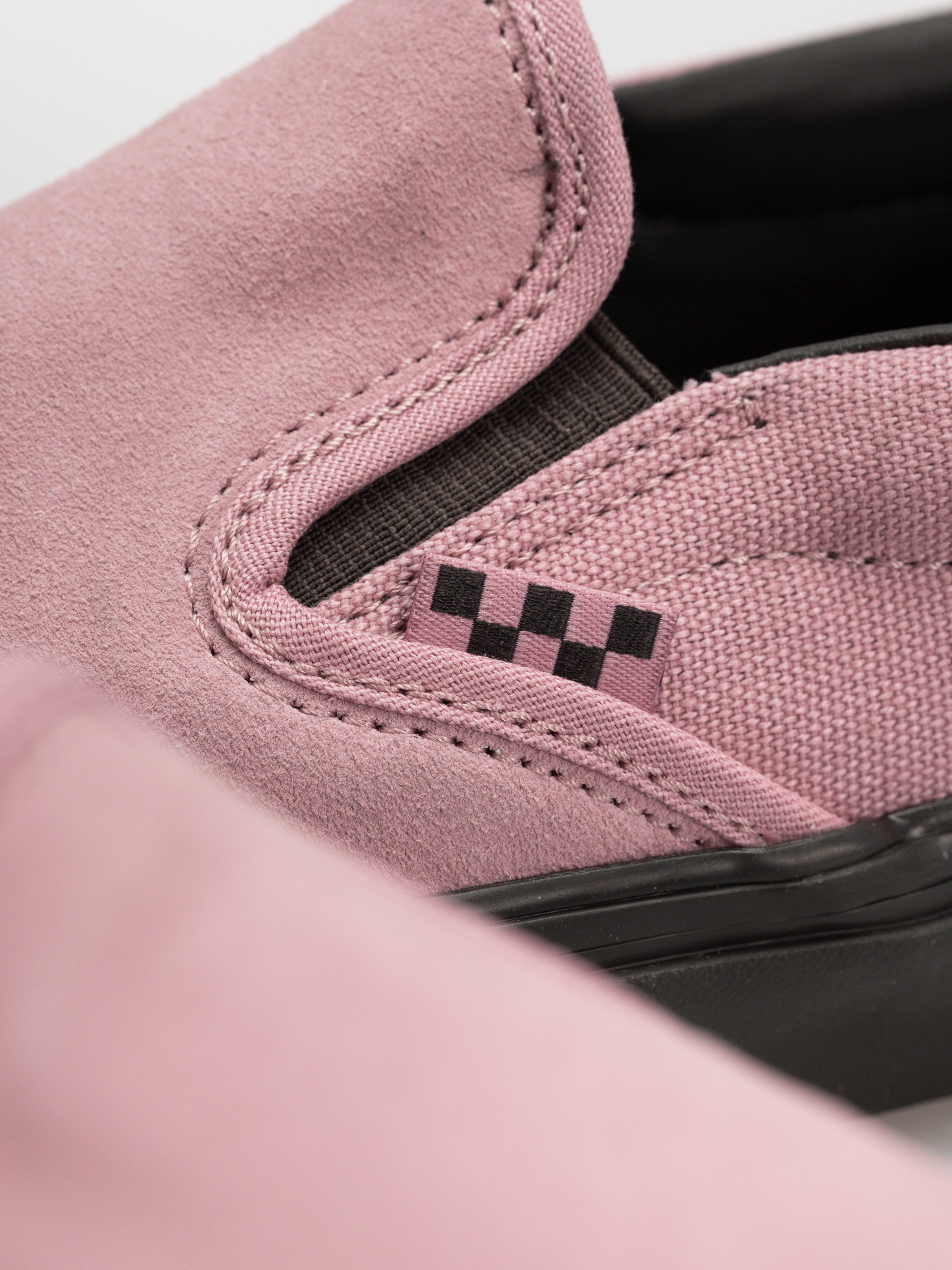 Vans Skate Slip On Shoes (pink/black)