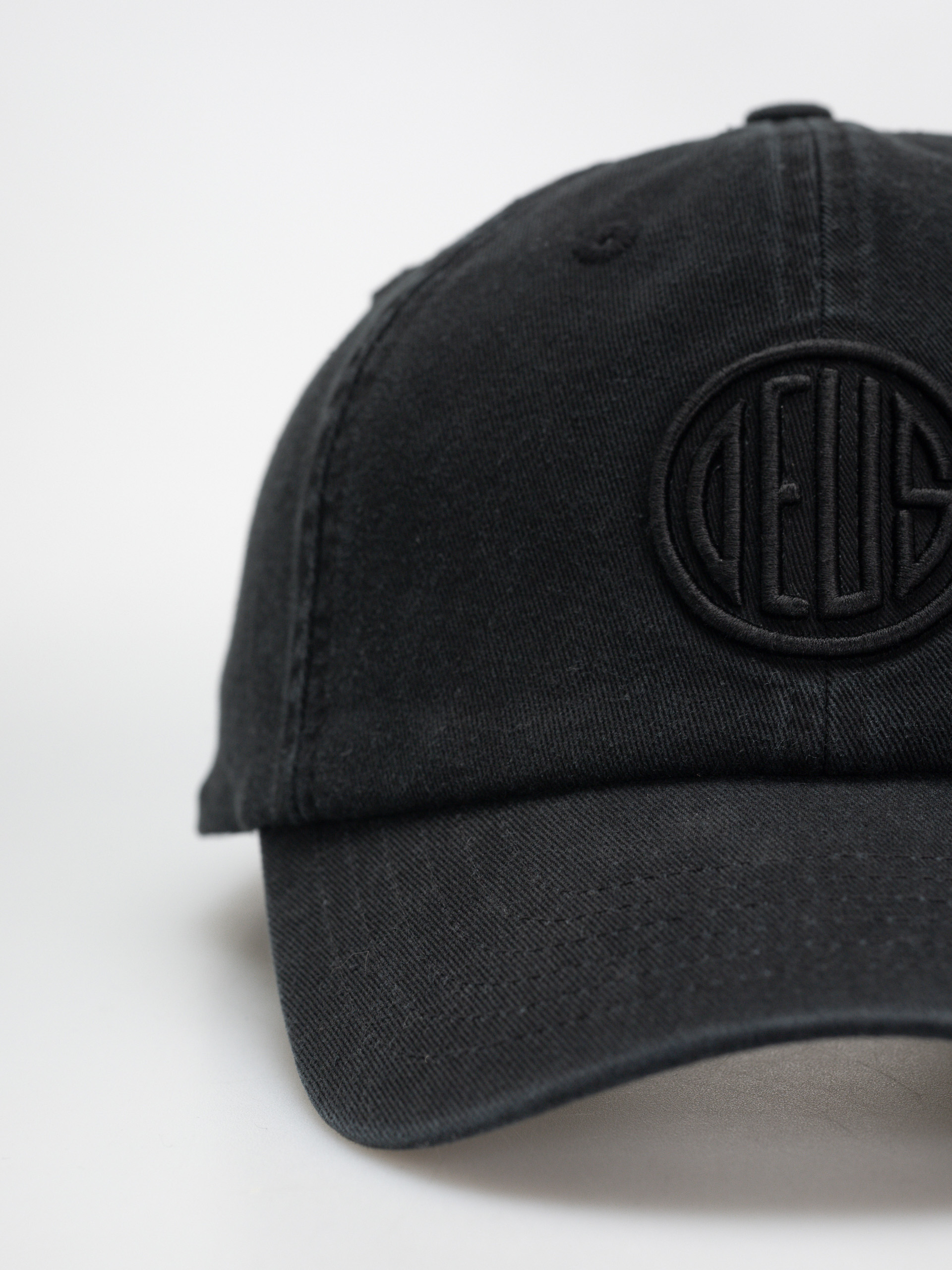 Deus Ex Machina Pill Logo Dad Cap Cap (black)