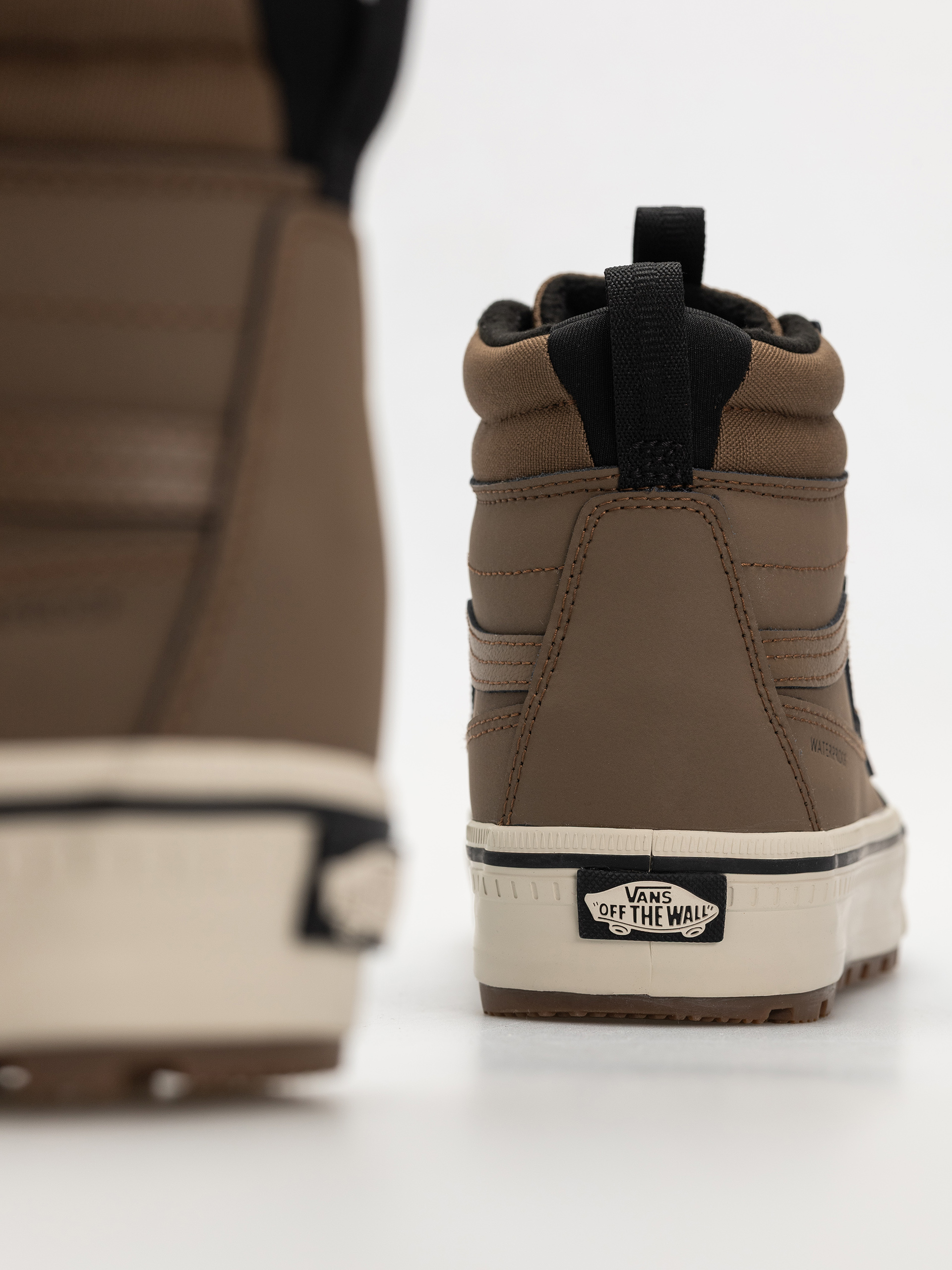 Vans Mte Sk8 Hi Waterproof Insulated Shoes (sepia/marshmallow)