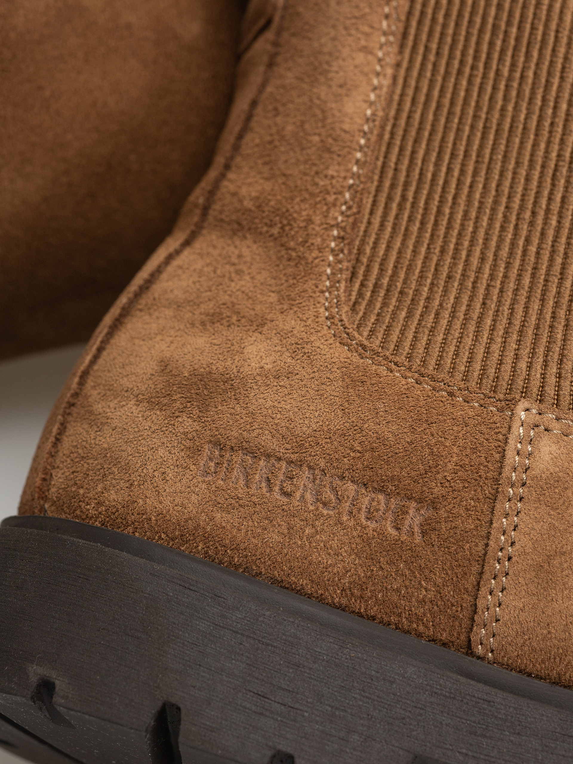 Birkenstock Highwood Slip On Suede Leather Regular Shoes (dark tea)