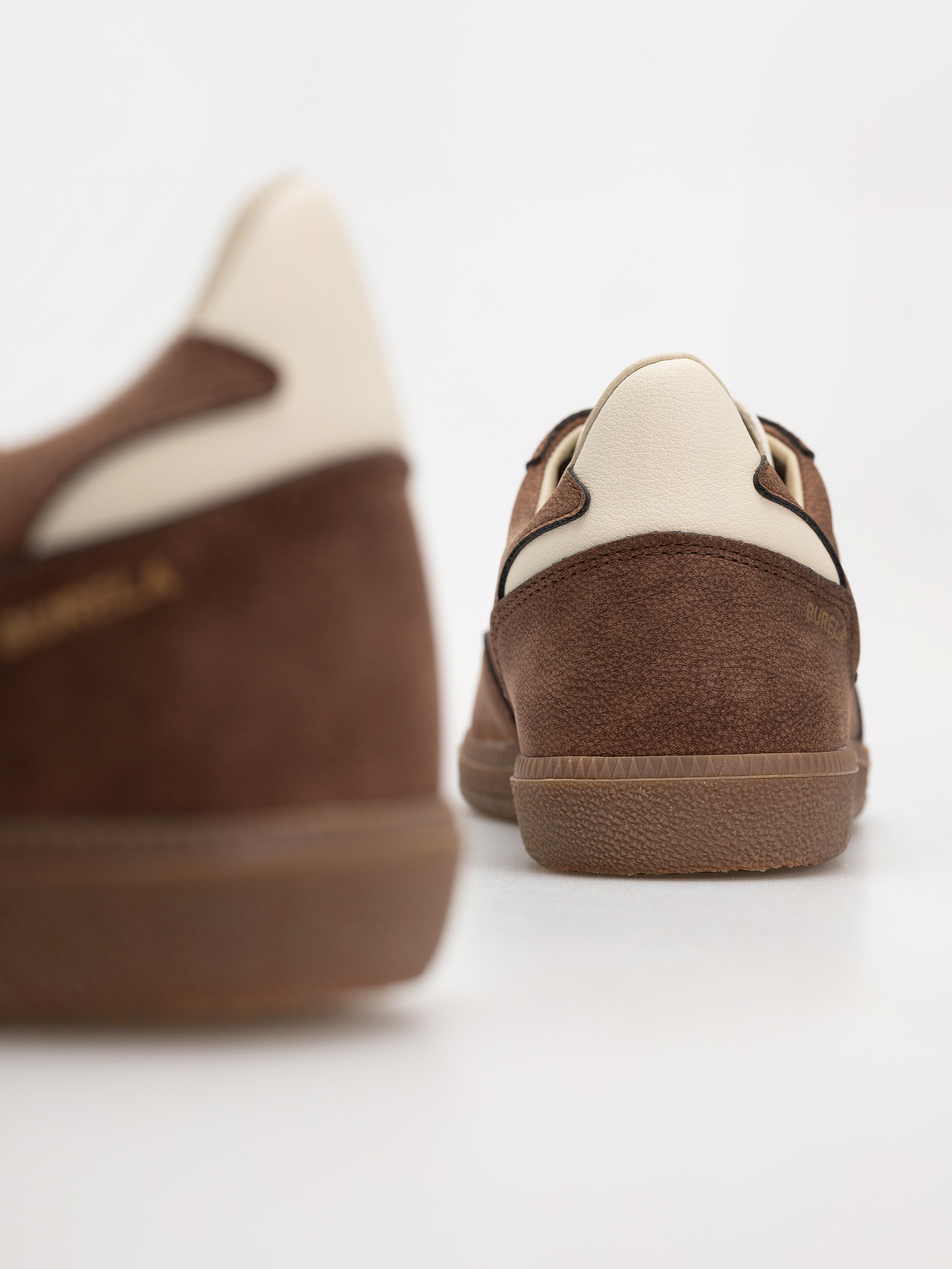 Flamingos Life Shoes Burela Slim (nobuck cacao)