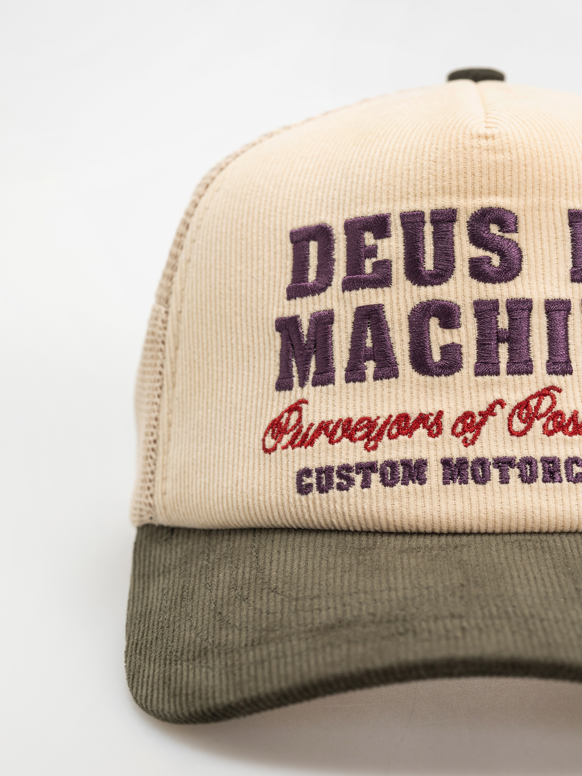 Deus Ex Machina Gumshoe Cord Trucker Cap (cream)