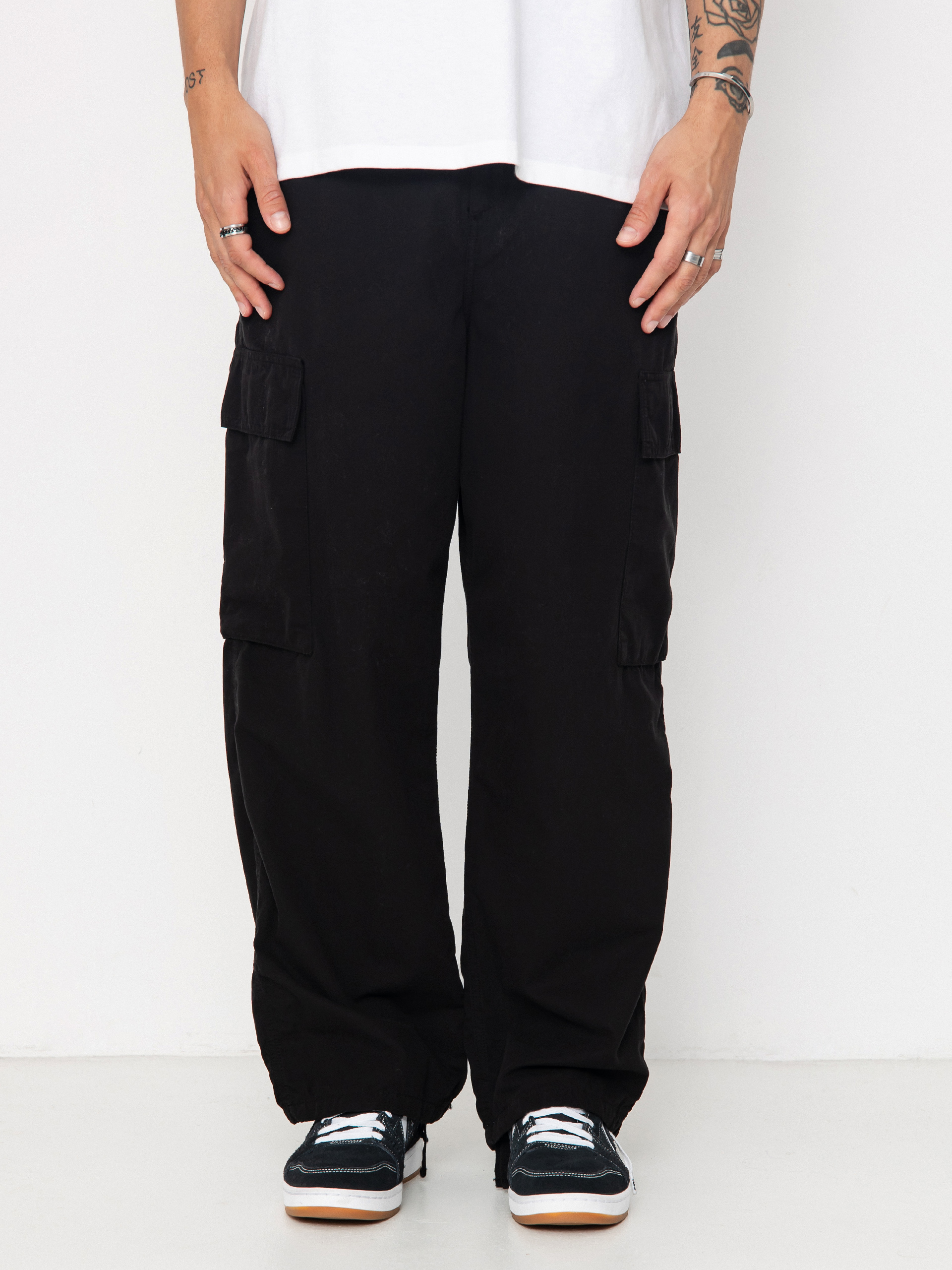 Carhartt WIP Kade Cargo Pants (black/garment dyed)