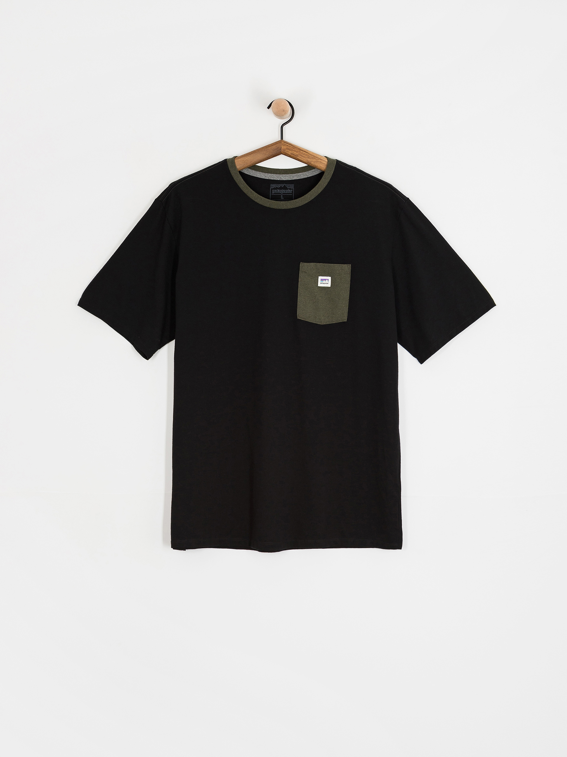 Patagonia Shop Sticker Pocket Responsibili T-Shirt