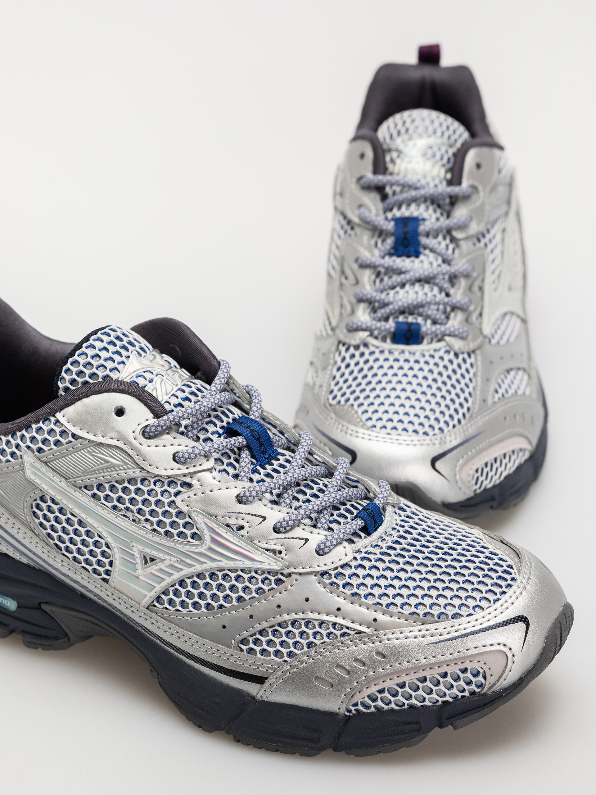Mizuno Schuhe MXR (silver/silver/nimbus cloud)