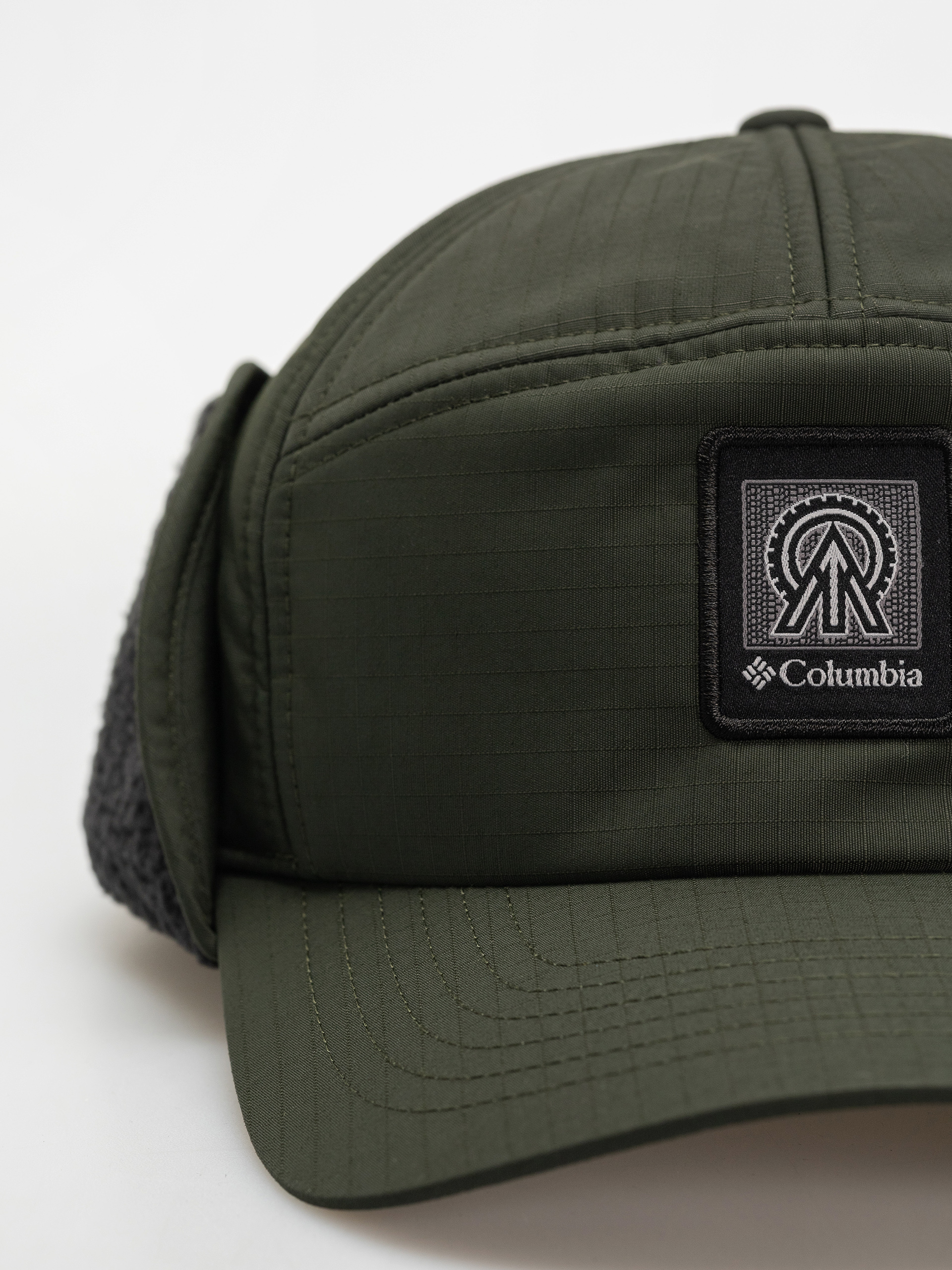 Columbia Landroamer Ear Flap Cap (greenscape)