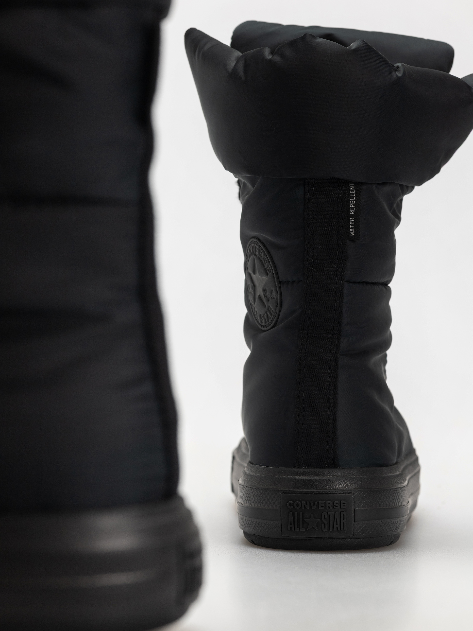 Converse Shoes Chuck Taylor All Star Elements Boot (black)