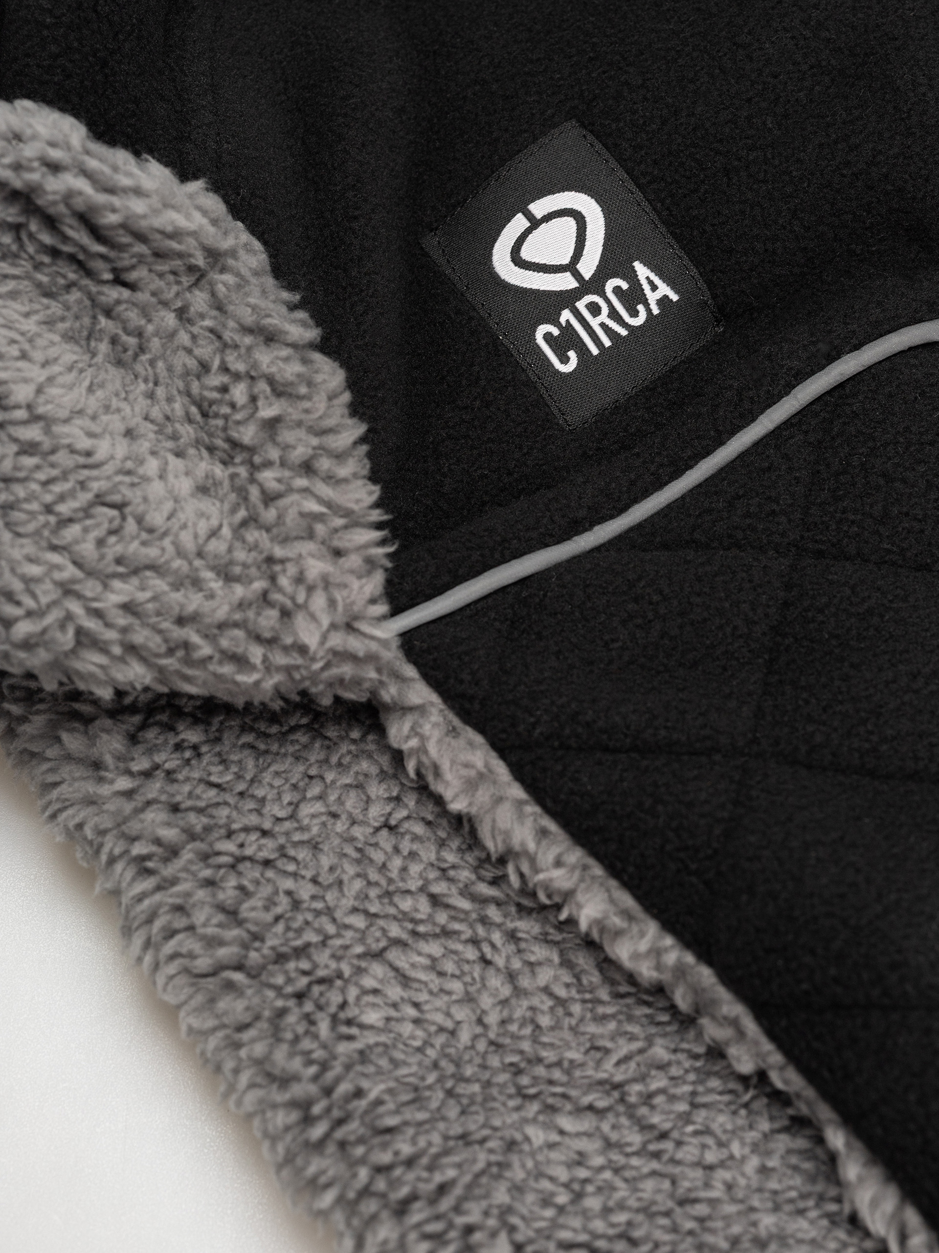 Circa Combat Trapper Cap (black)