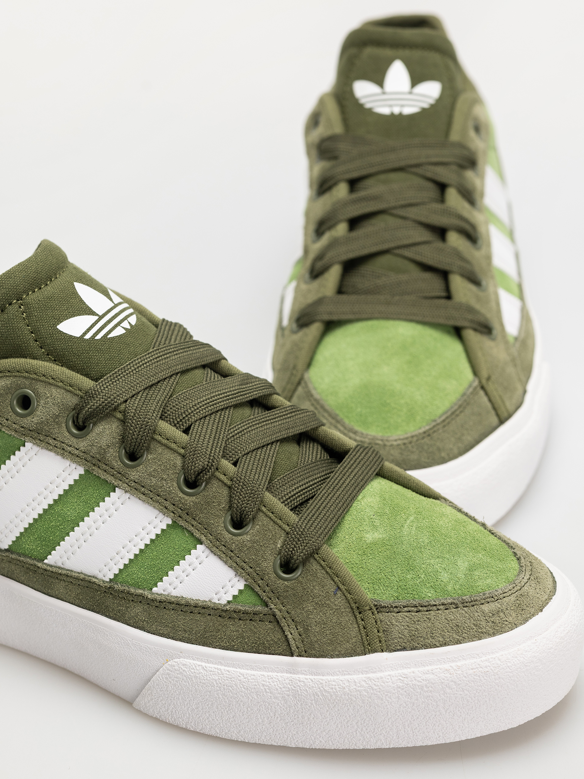 adidas Court Tns Premiere Schuhe (wilpin/cregrn/ftwwht)