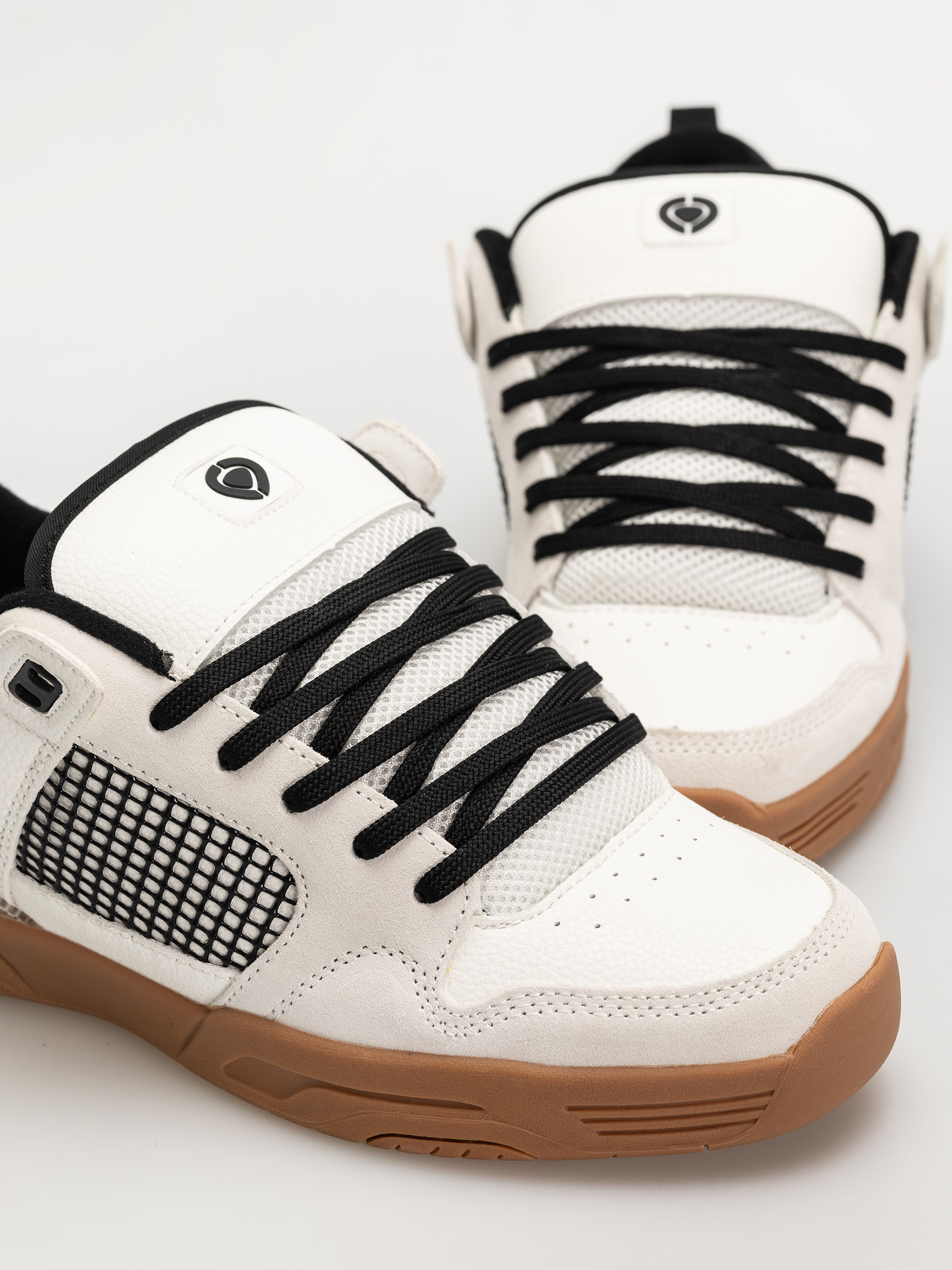 Circa Tave Tt Shoes (white/raven/gum)