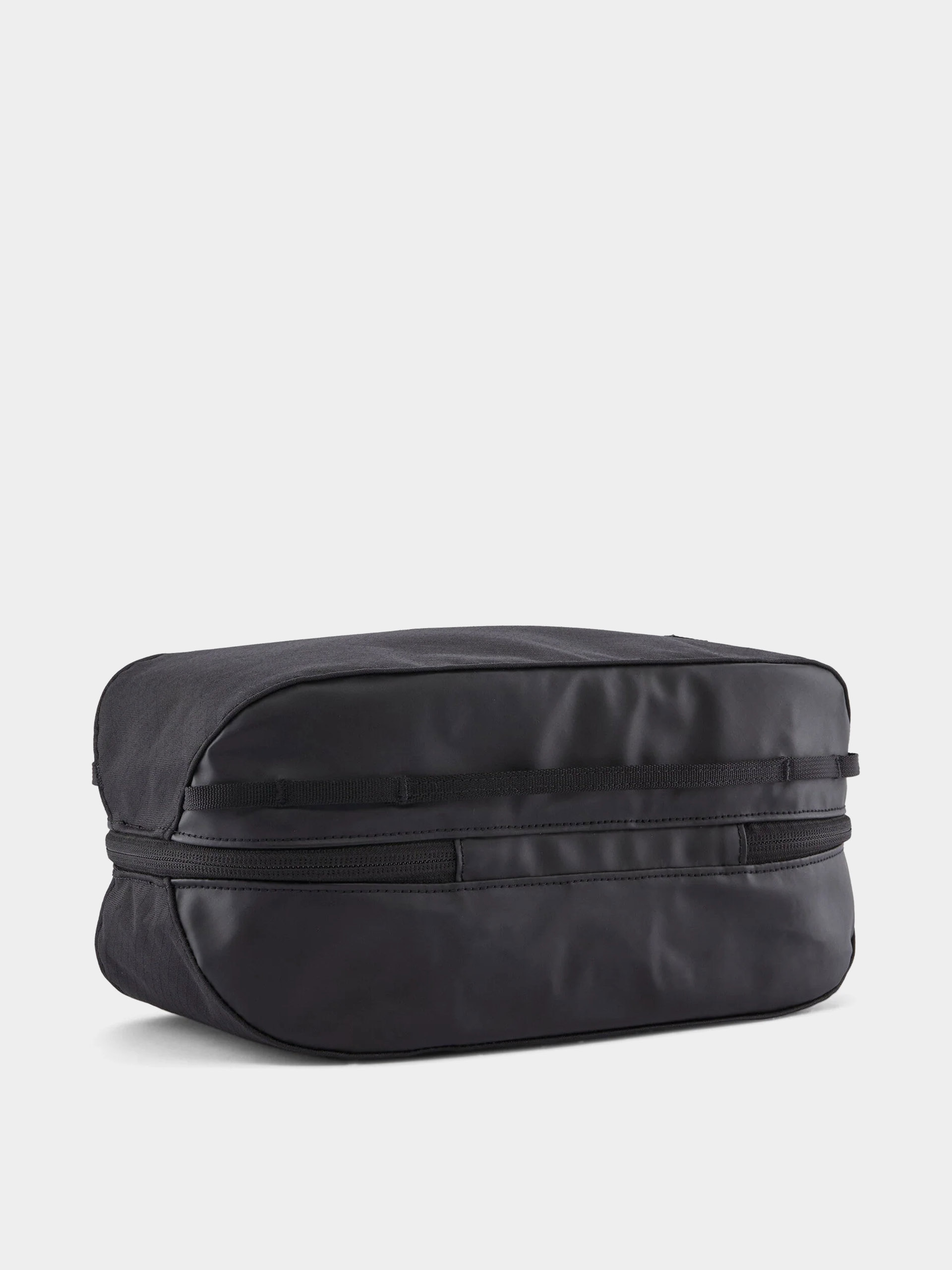 Patagonia Kosmetiktasche Black Hole Cube 6L (black w/black)