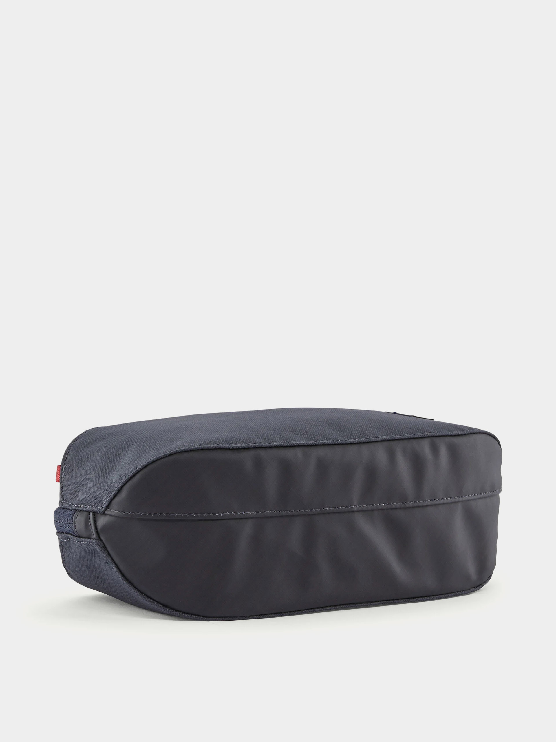 Patagonia Kosmetiktasche Black Hole Cube 3L (smolder blue w/amanita red)