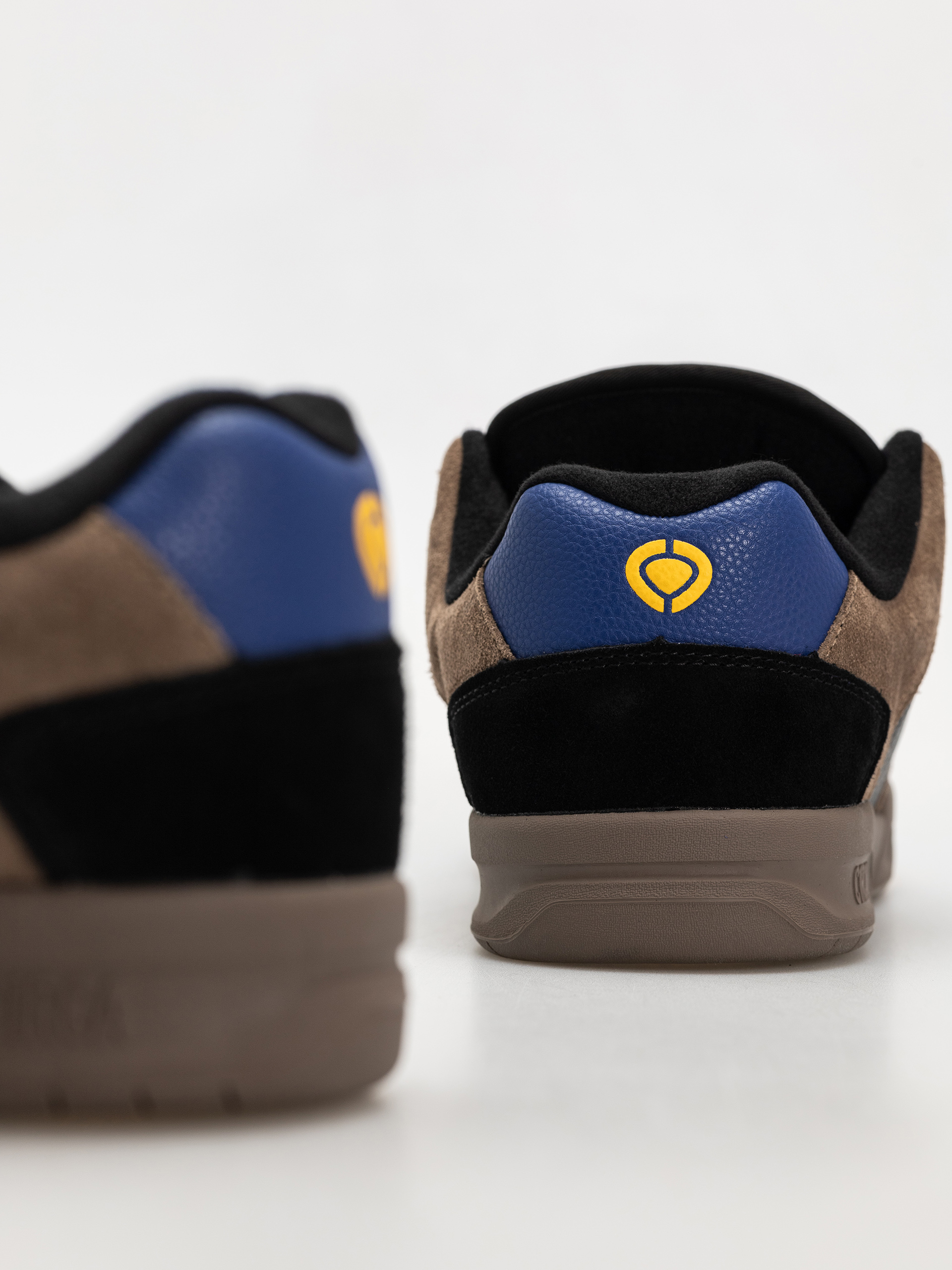 Circa 805 Schuhe (shitake/blue/yellow)