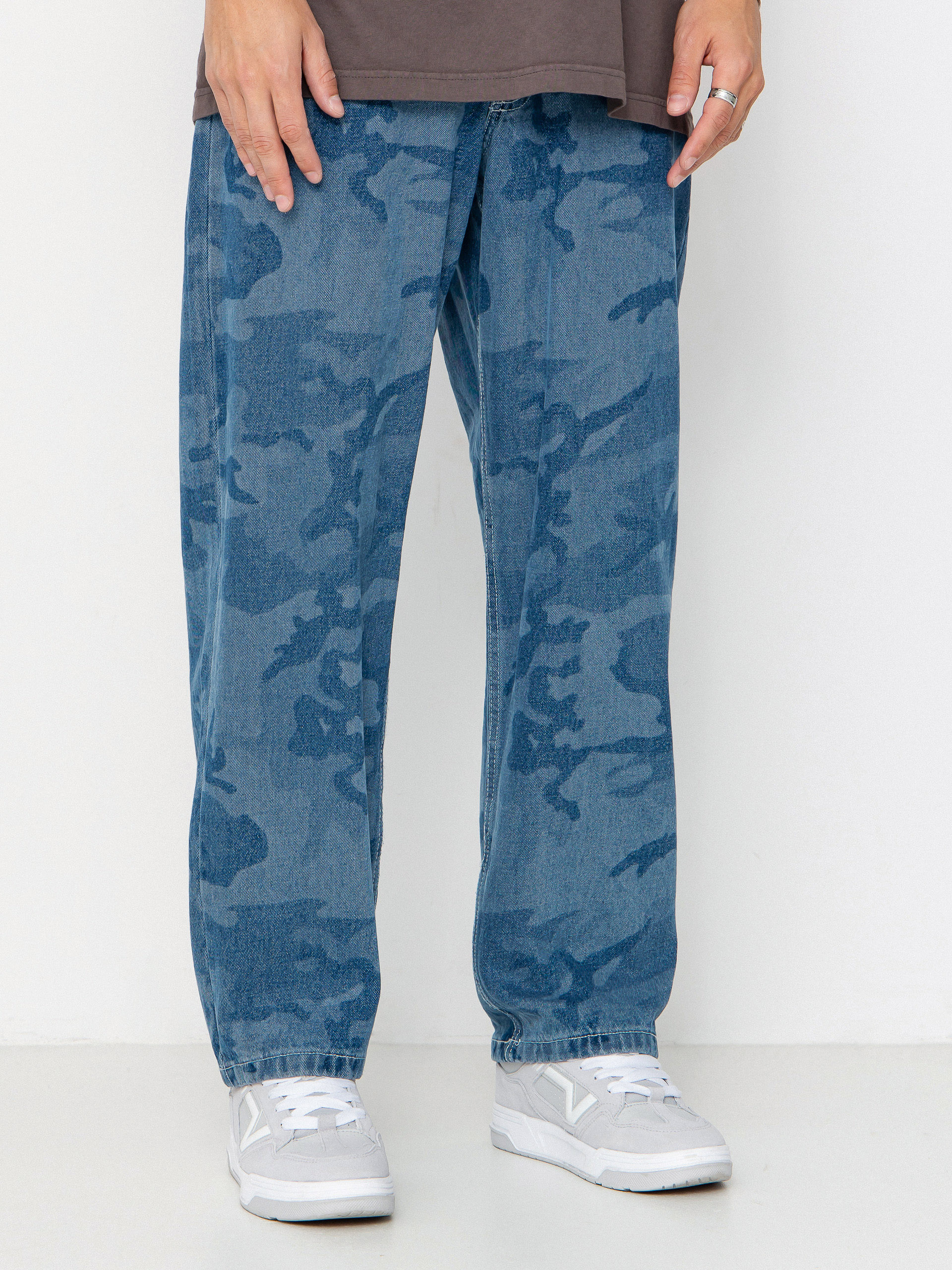 Vans Check 5 Loose Camo Printed Denim Hose (stonewash/blue)