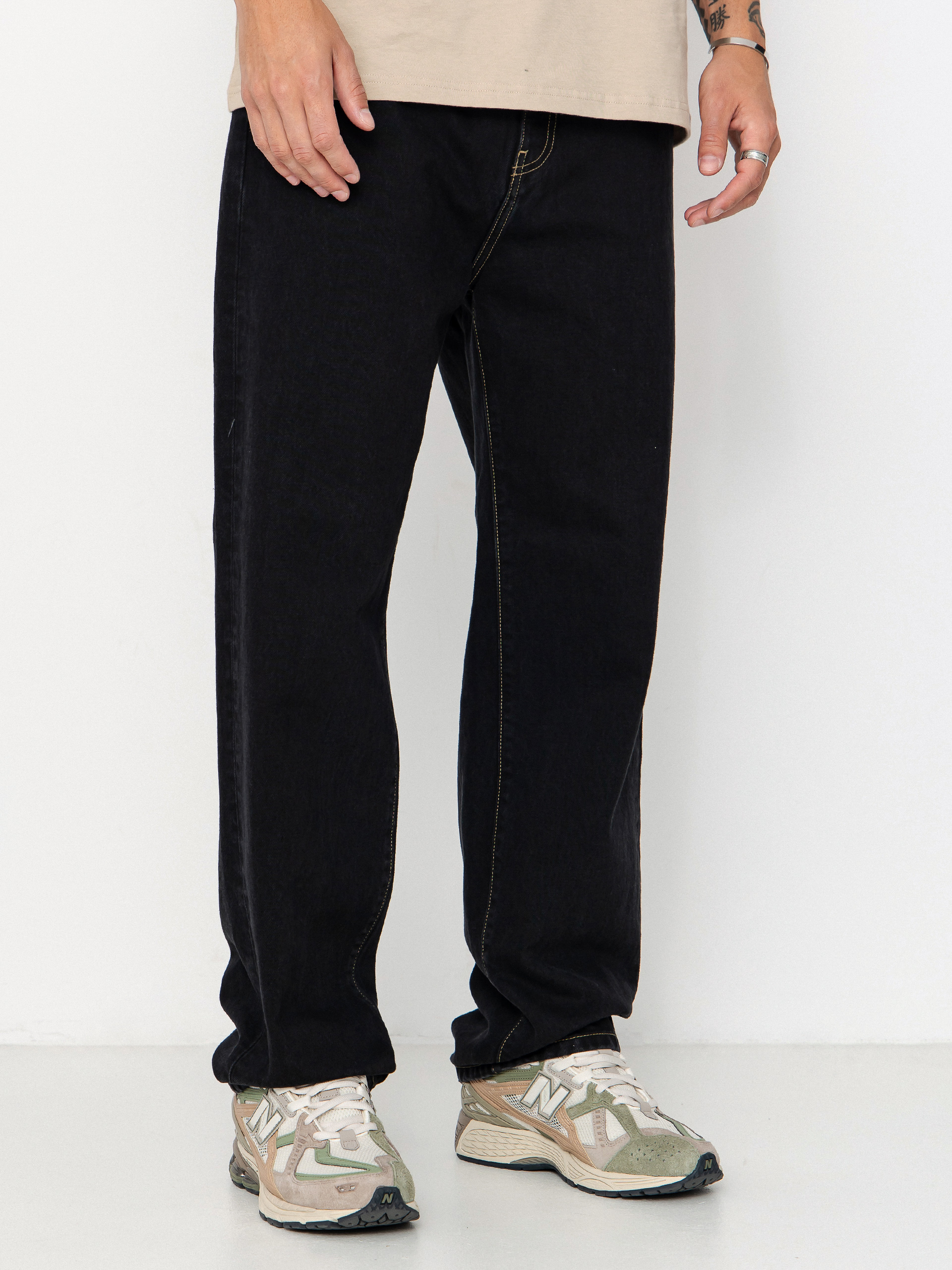 Carhartt WIP Aaron Pants (black/stone washed)