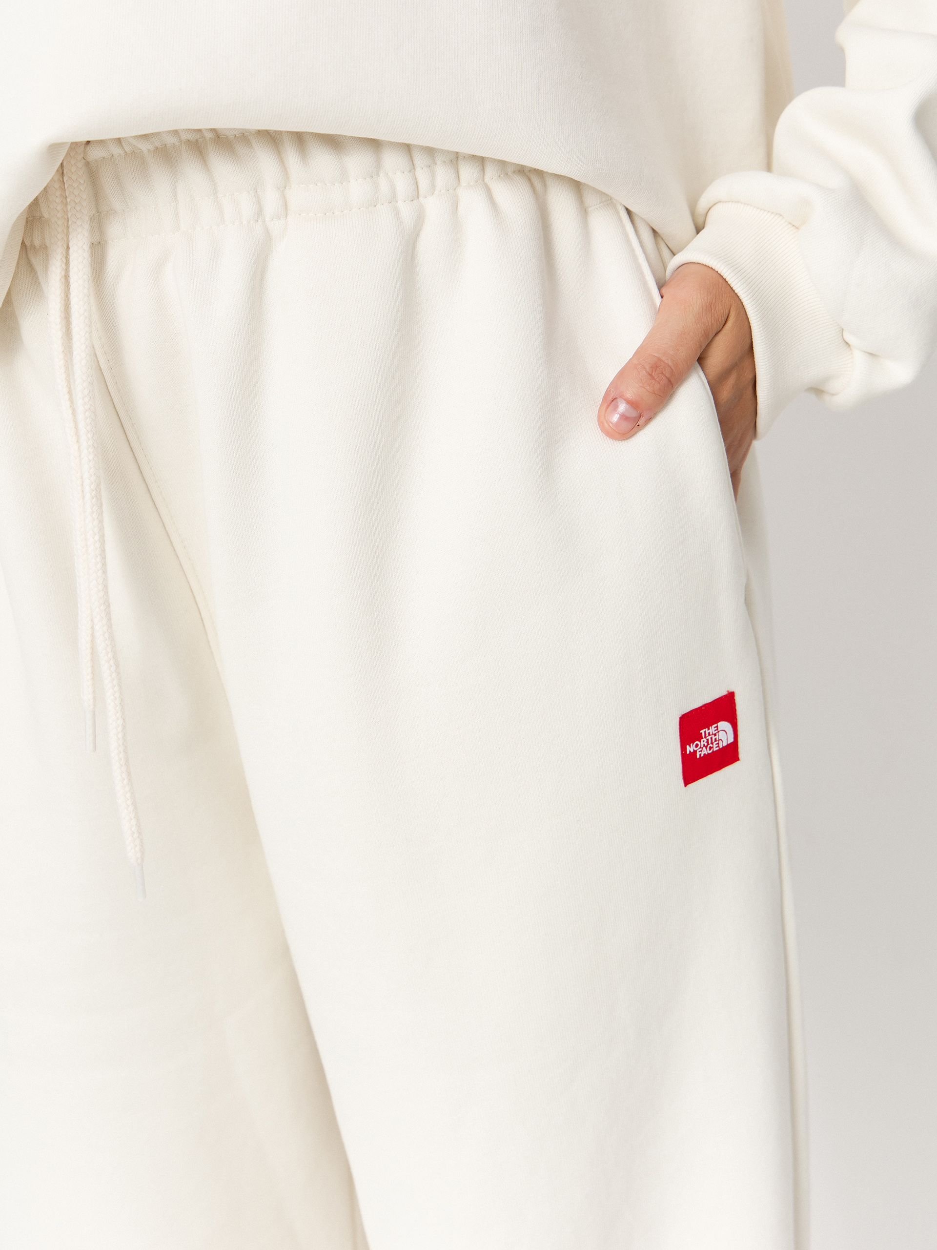 The North Face Red Box Pants (white dune)