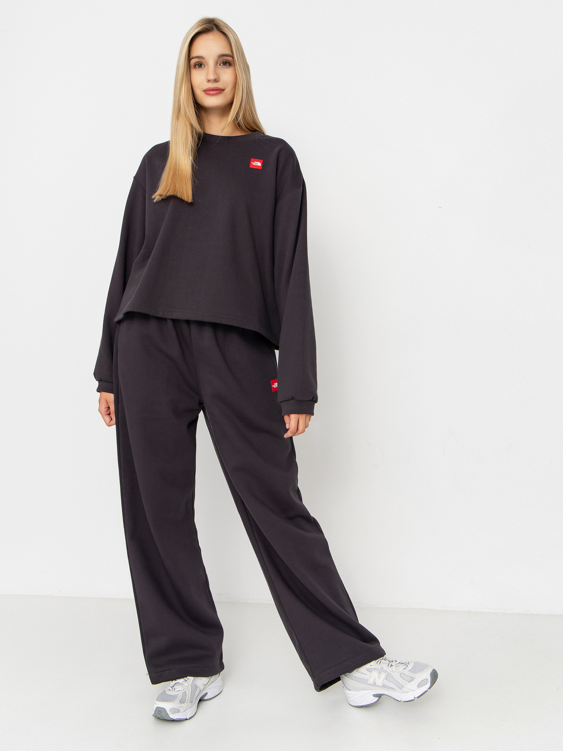 The North Face Red Box Sweatshirt (obsidian)