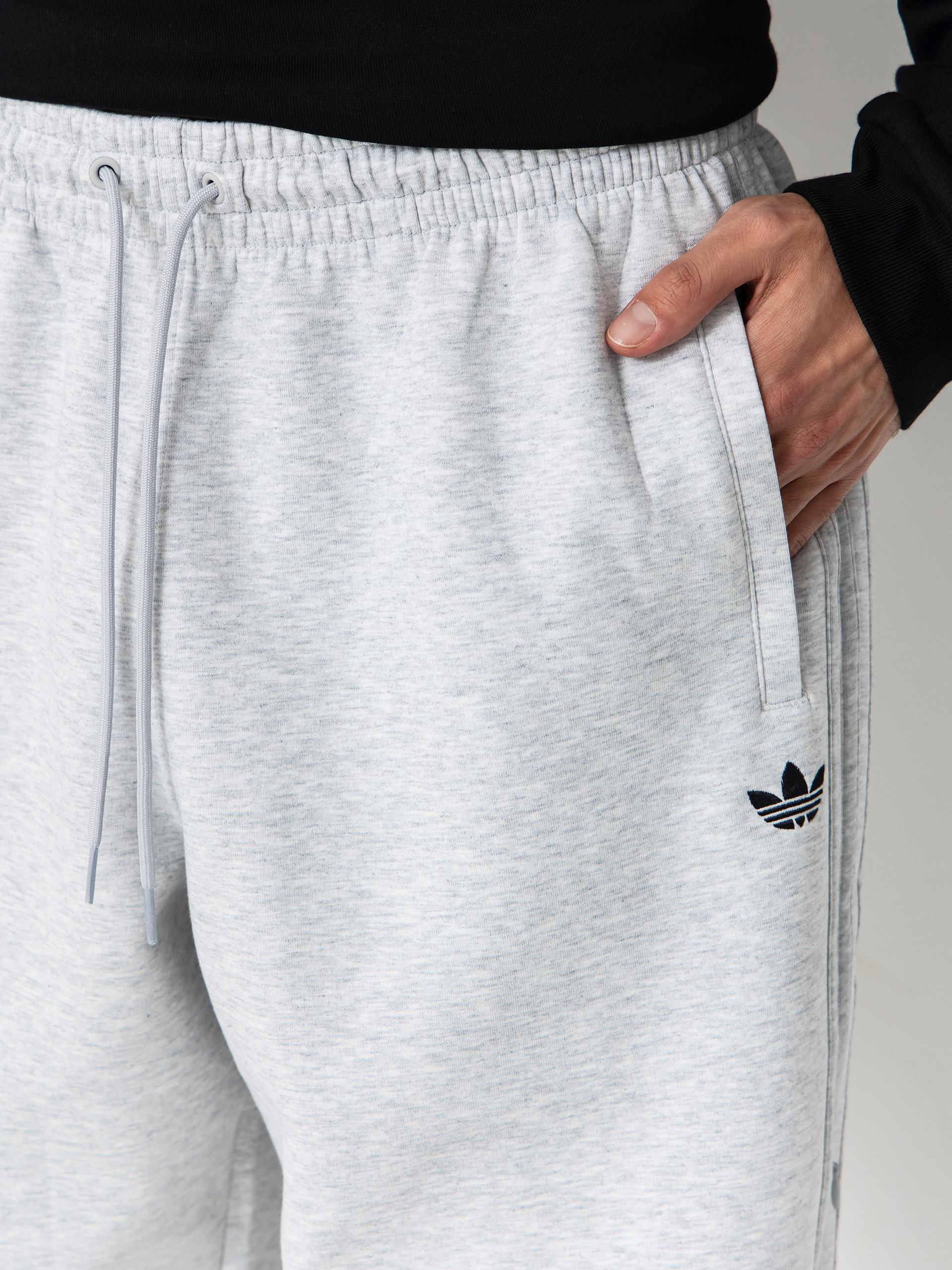 adidas Tech Fleece Pants (lgreyh/black)