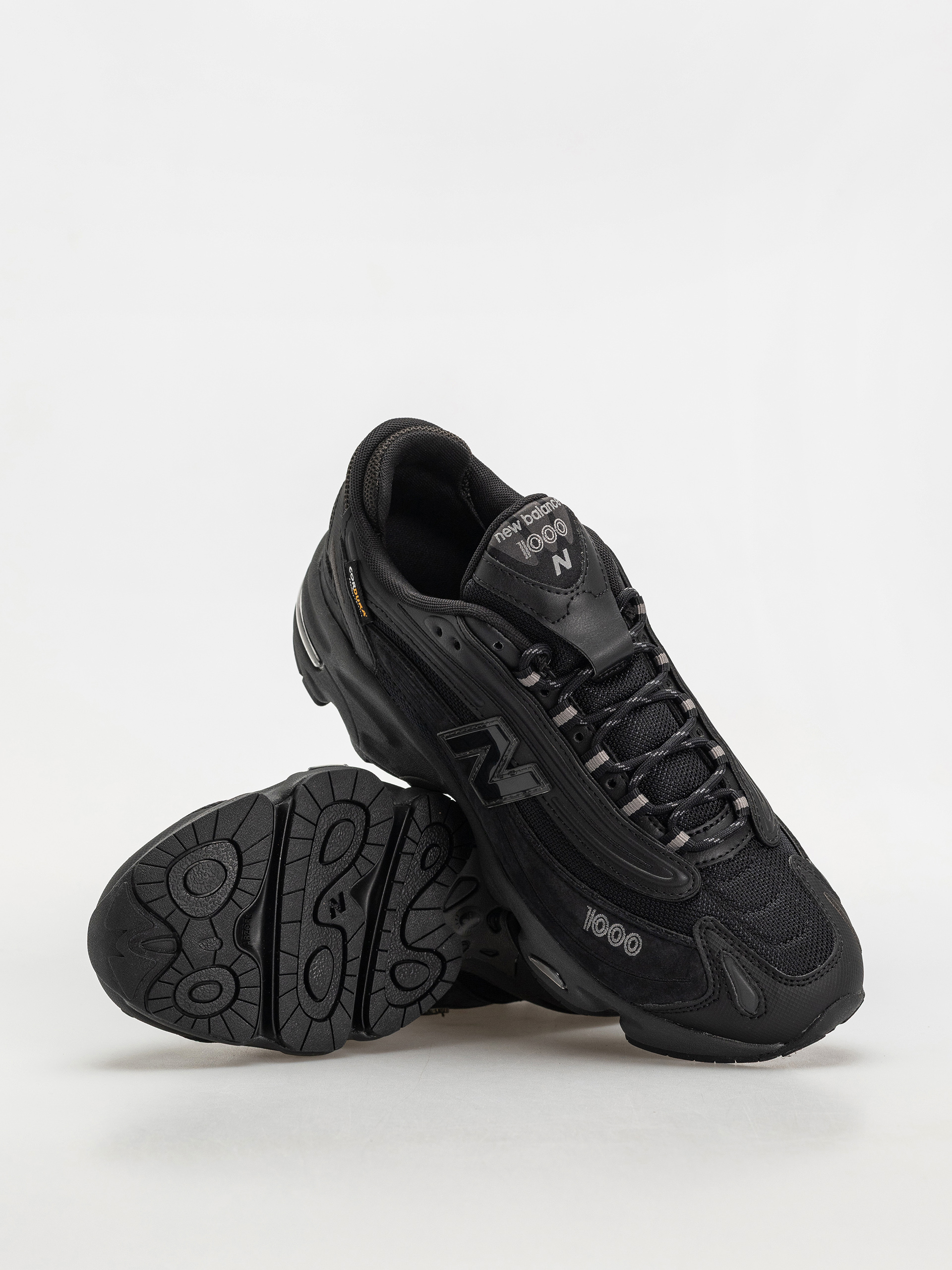 New Balance 1000 Shoes - black (black)