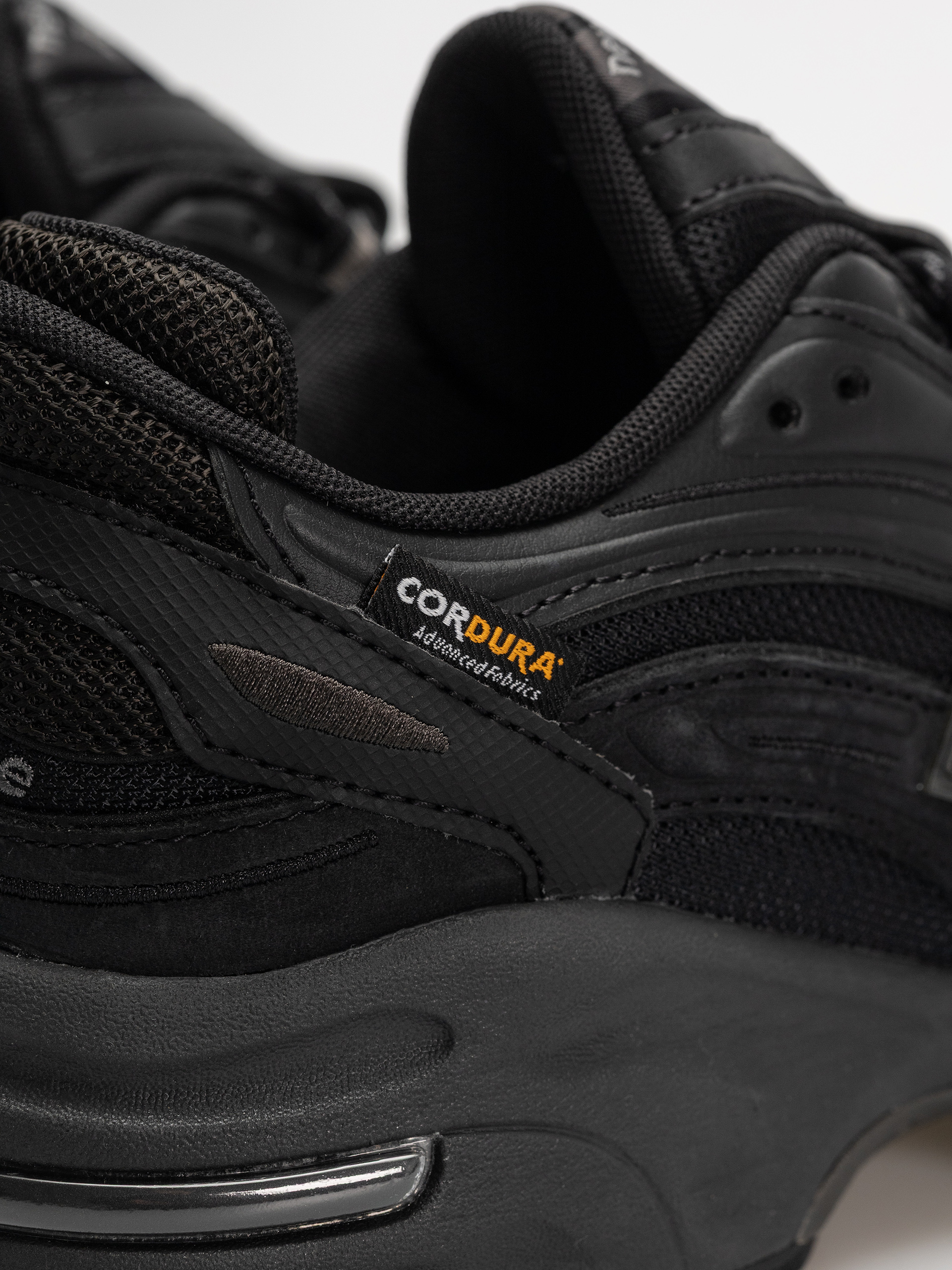 New Balance 1000 Shoes (black)