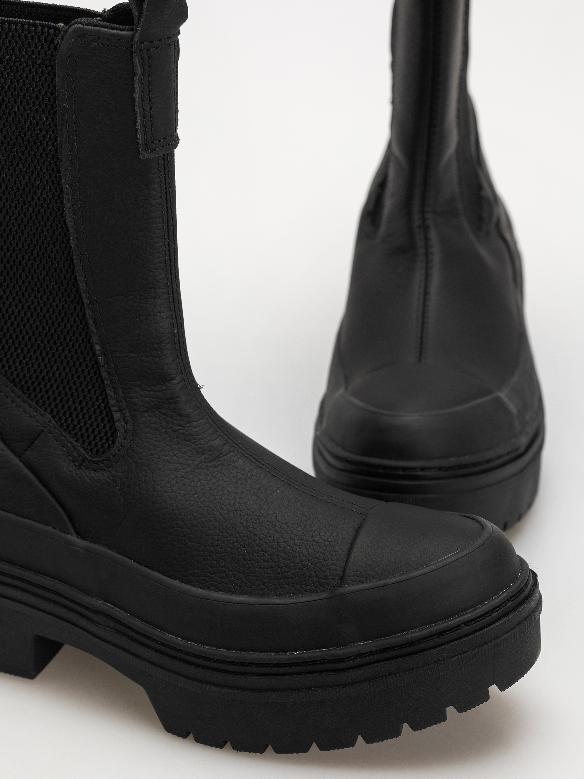 Converse Chuck Taylor All Star Lugged Heel Chelsea Wmn Shoes (black)