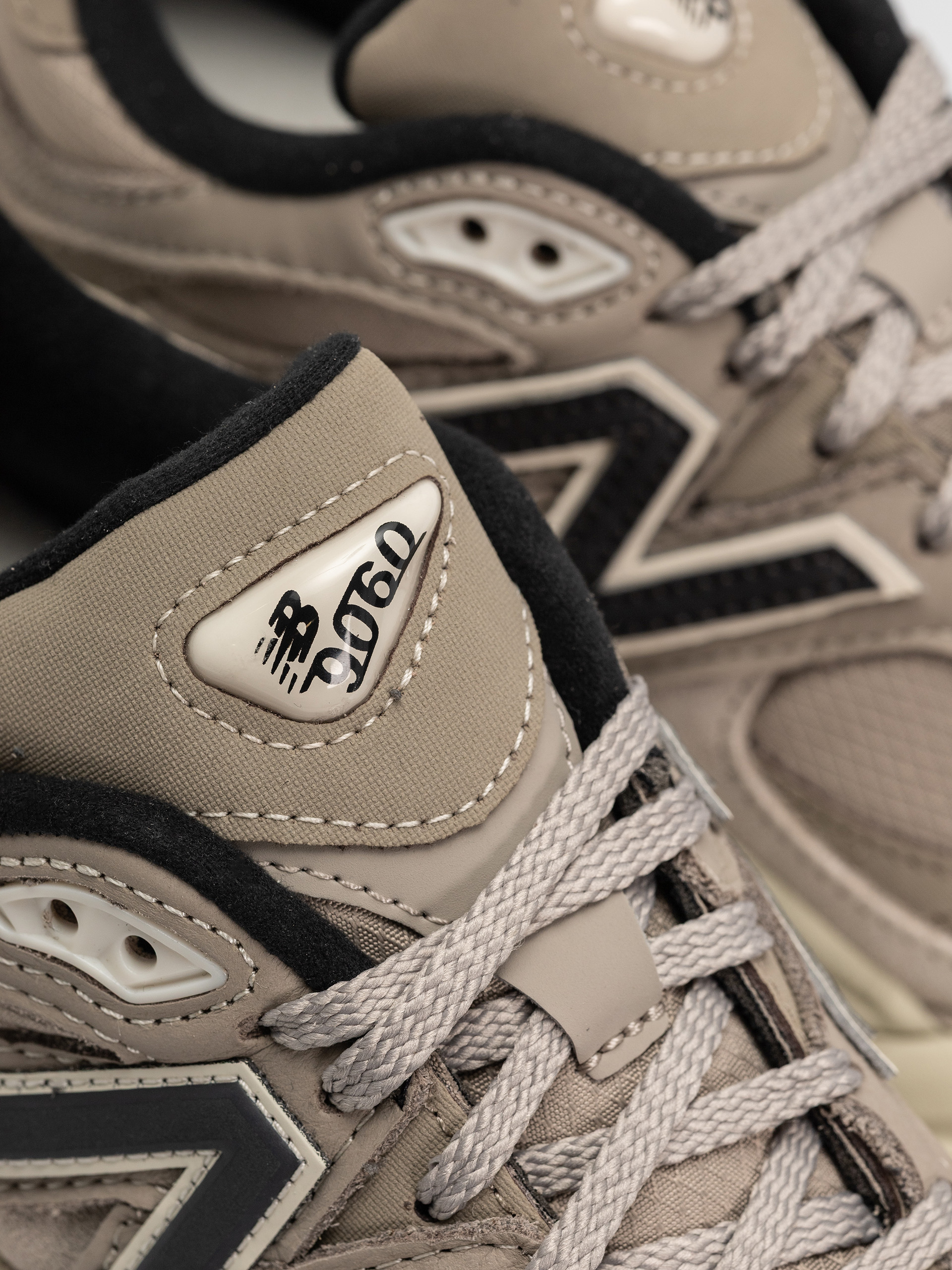 New Balance 9060 Schuhe (arid stone)