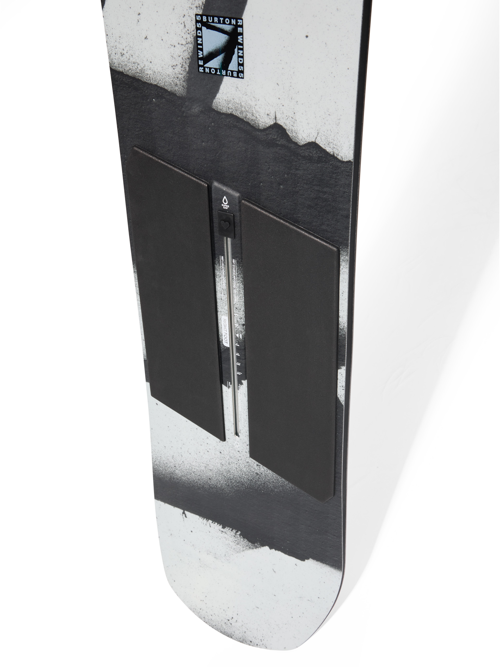 Burton Snowboard Rewind (spray paint)