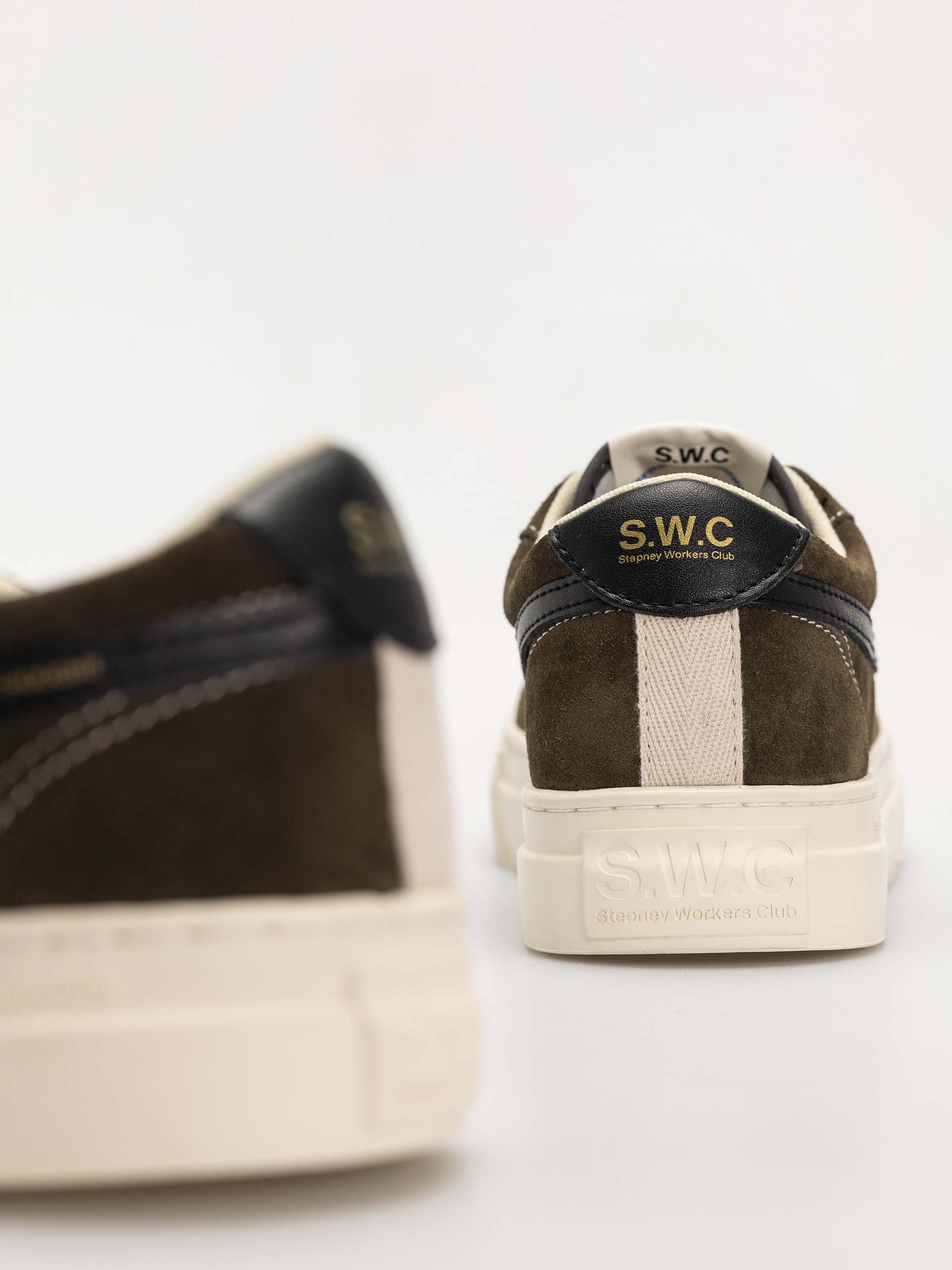 Stepney Workers Club Dellow S-Strike Shoes (suede woodland)