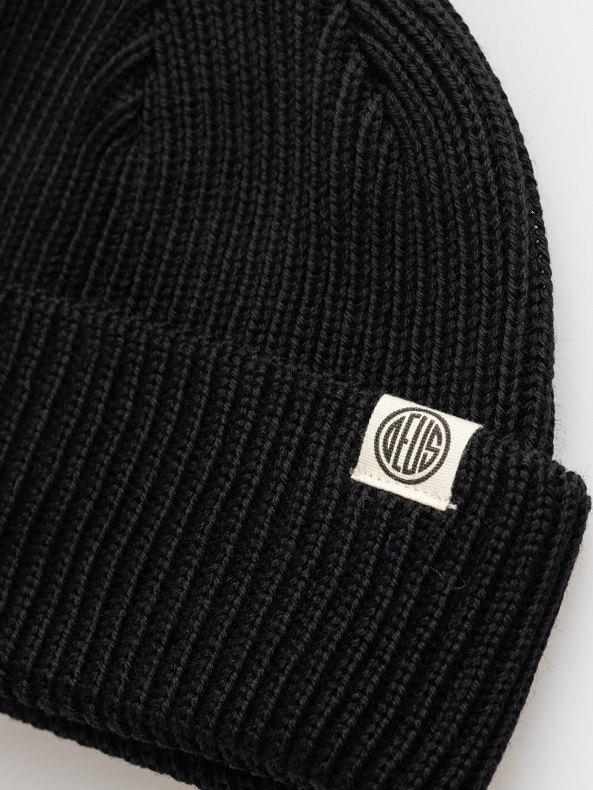 Deus Ex Machina Pill Merino Beanie (black)