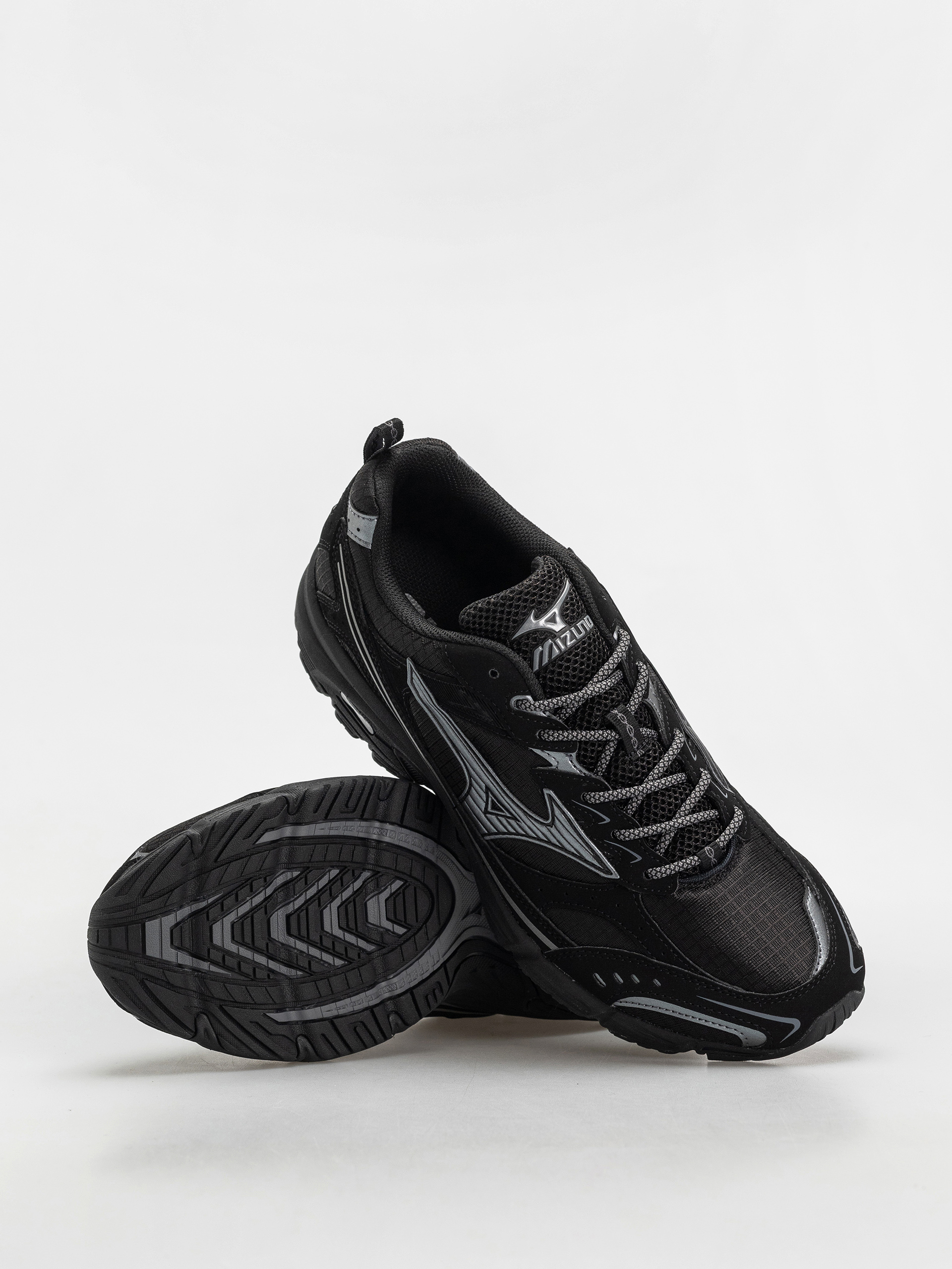 Mizuno MXR Tech Schuhe (black/metallic gray)