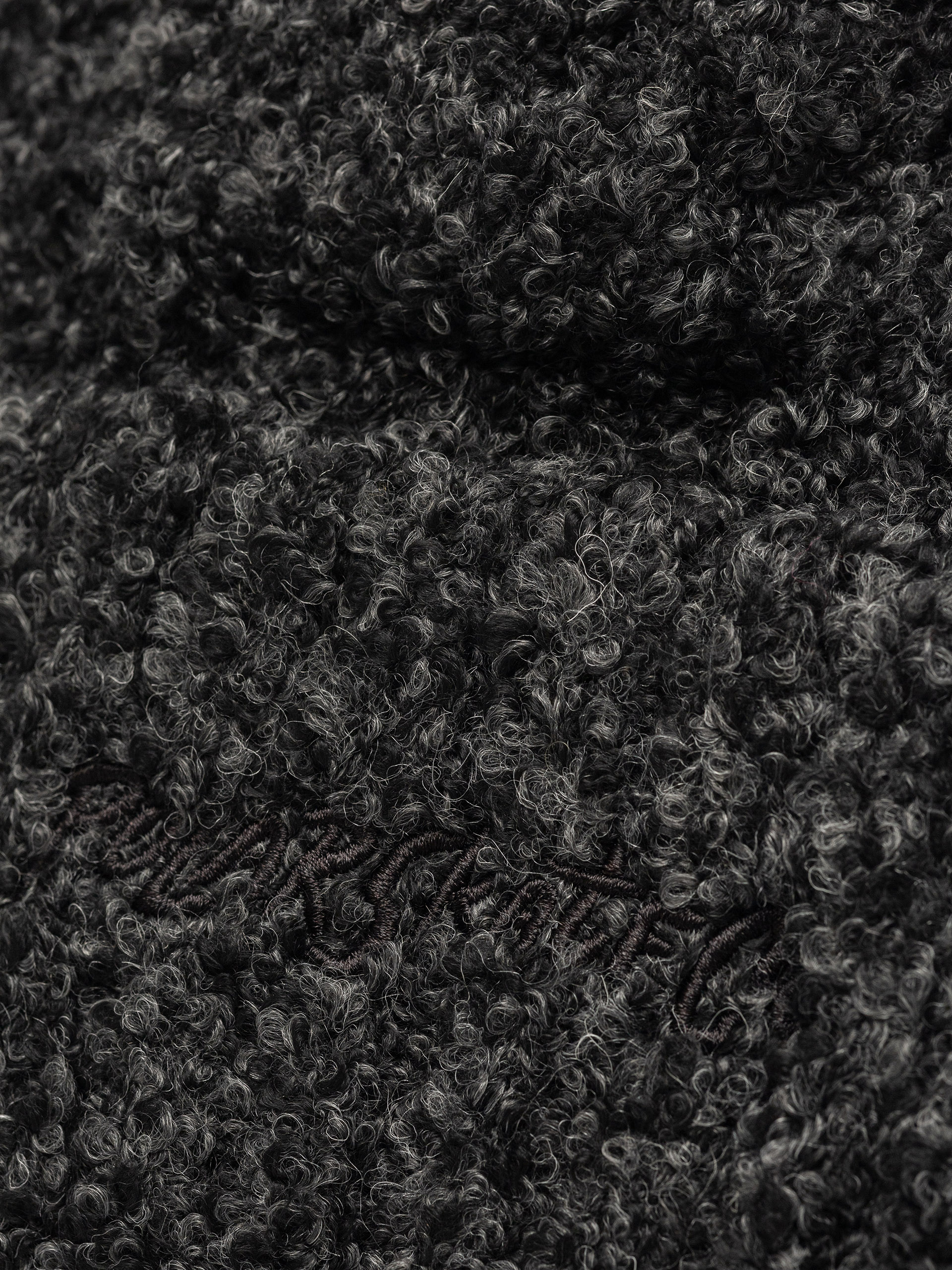 Polar Skate Beanie Fluff (black)