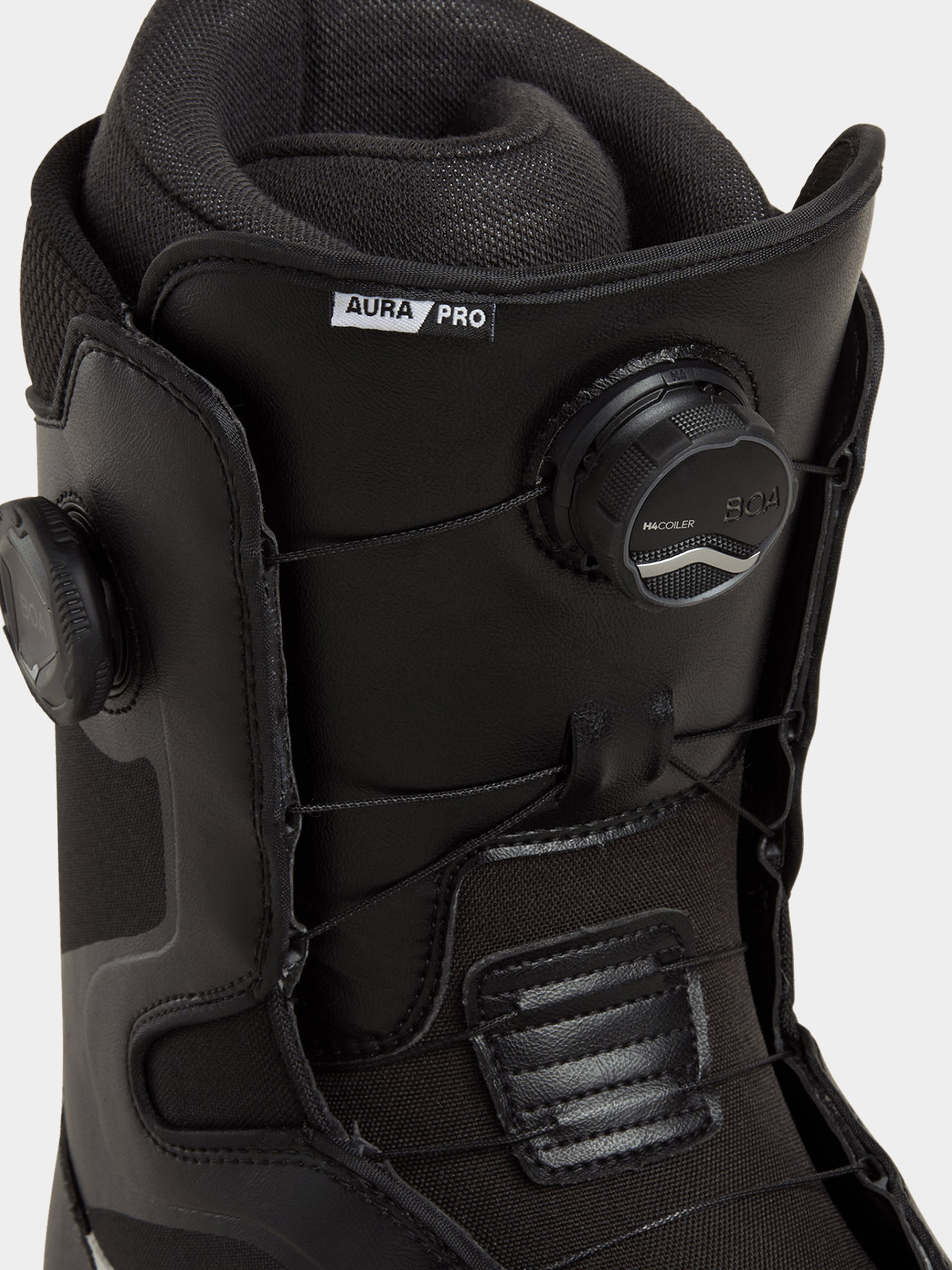 Mens Vans Snowboard boots Aura Pro (black/white)