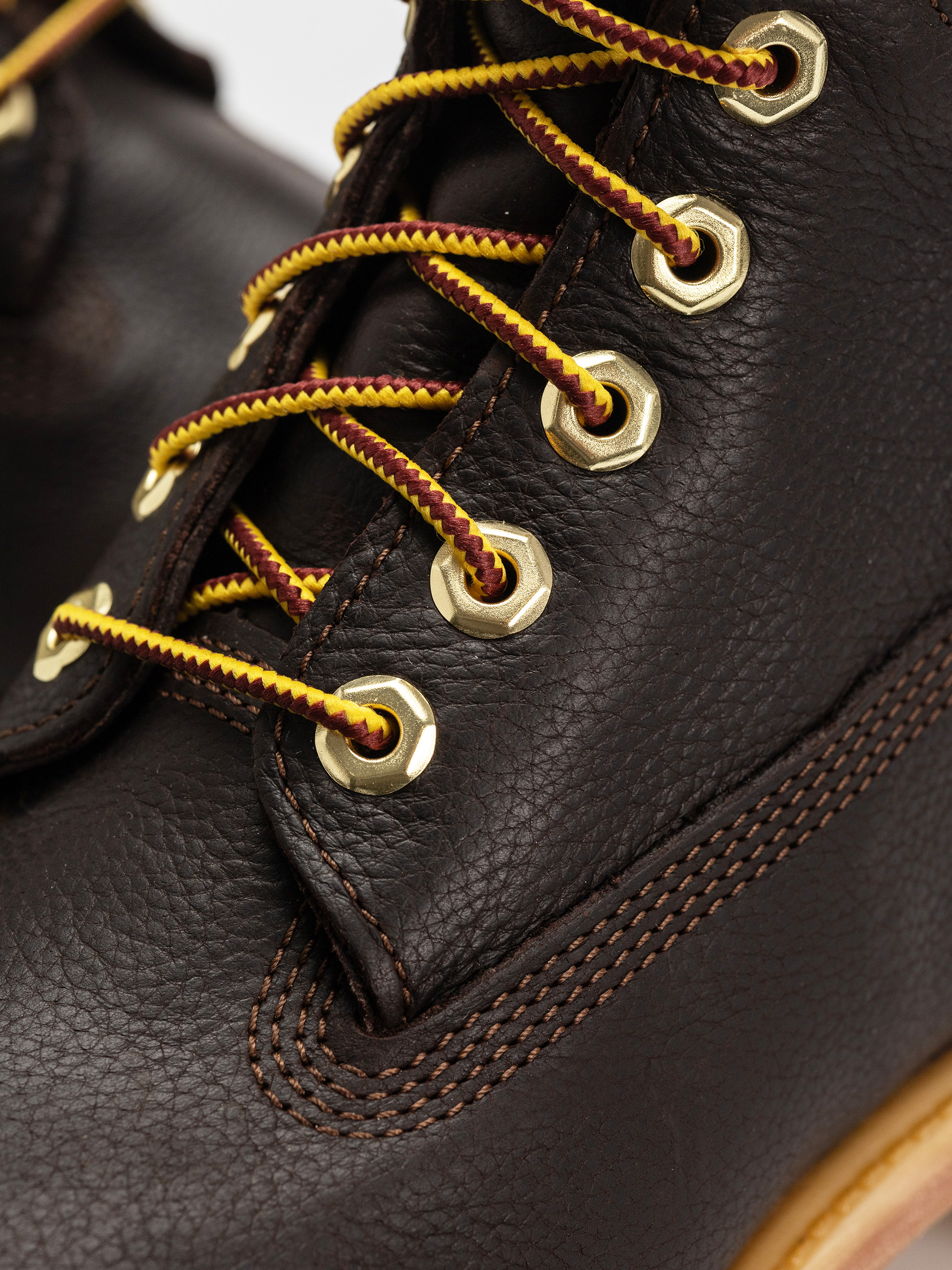 Timberland Premium 6 Inch winter shoes (dk brown full grain w blk)