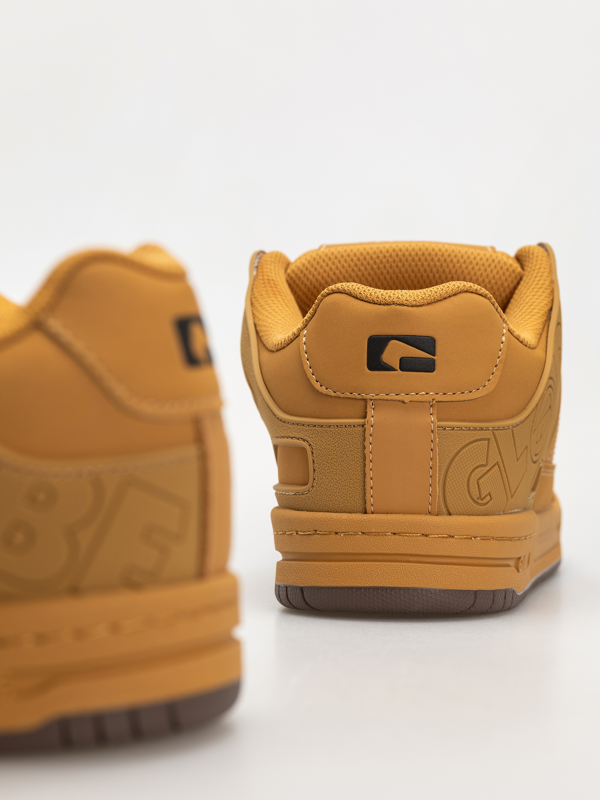 Globe Tilt Schuhe (honey/gum)