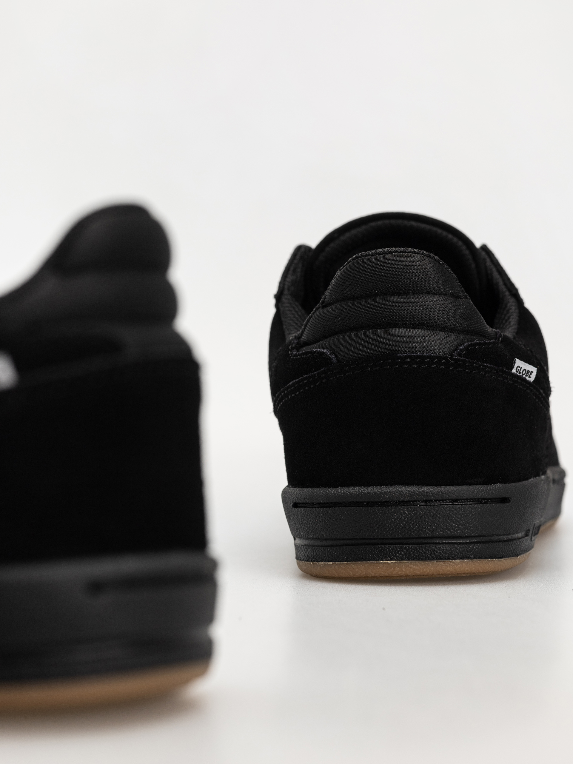 Globe Holand Schuhe (black suede)