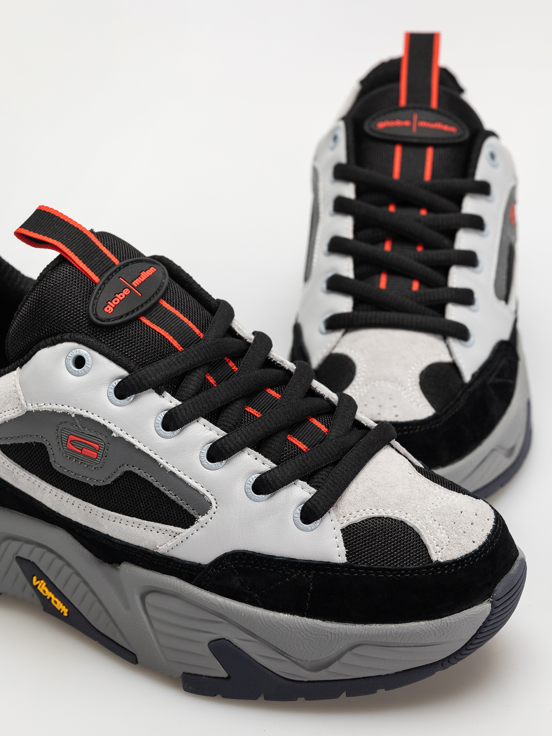 Globe RMS 3000 Shoes (smoke/black)