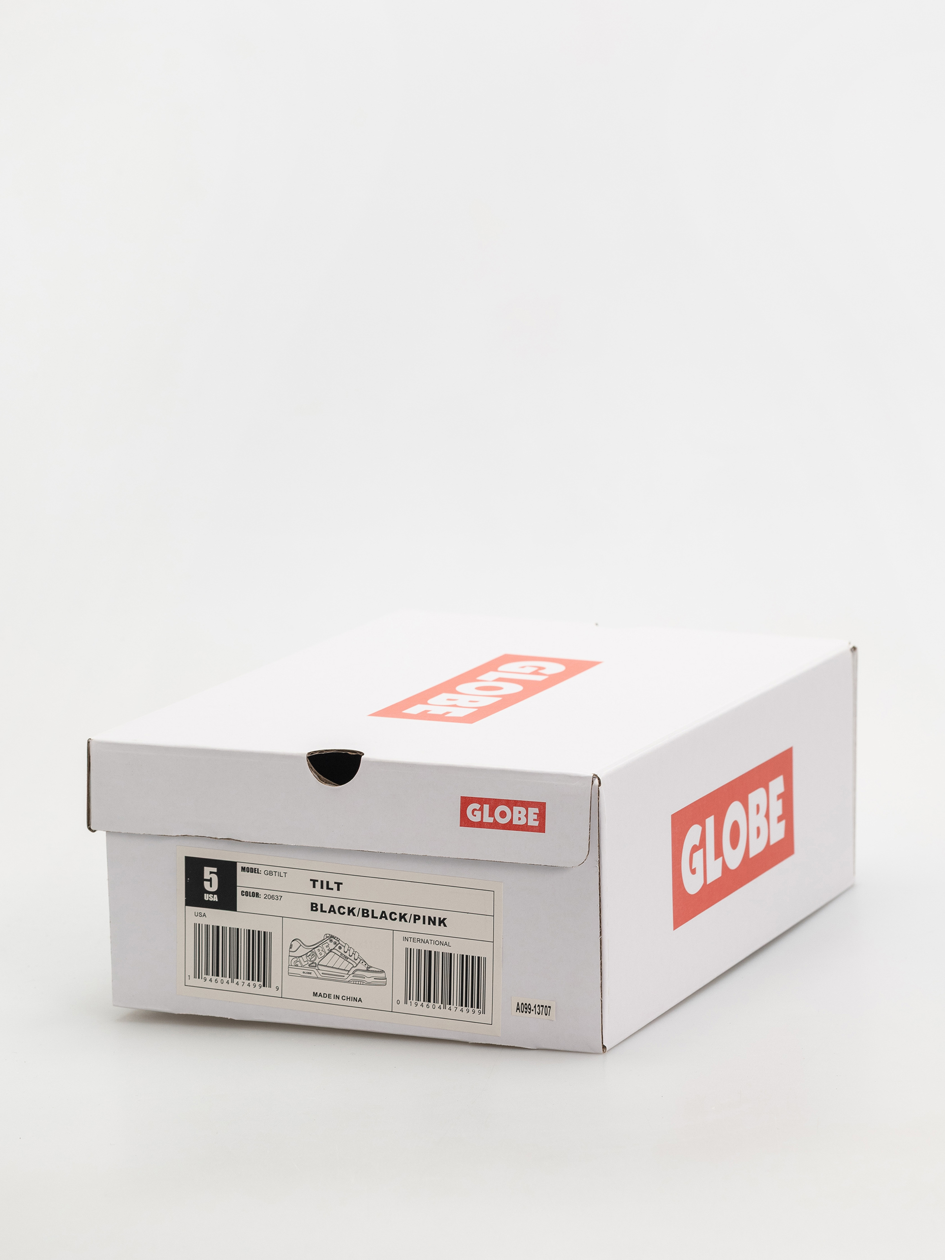 Globe Tilt Shoes (black/black/pink)