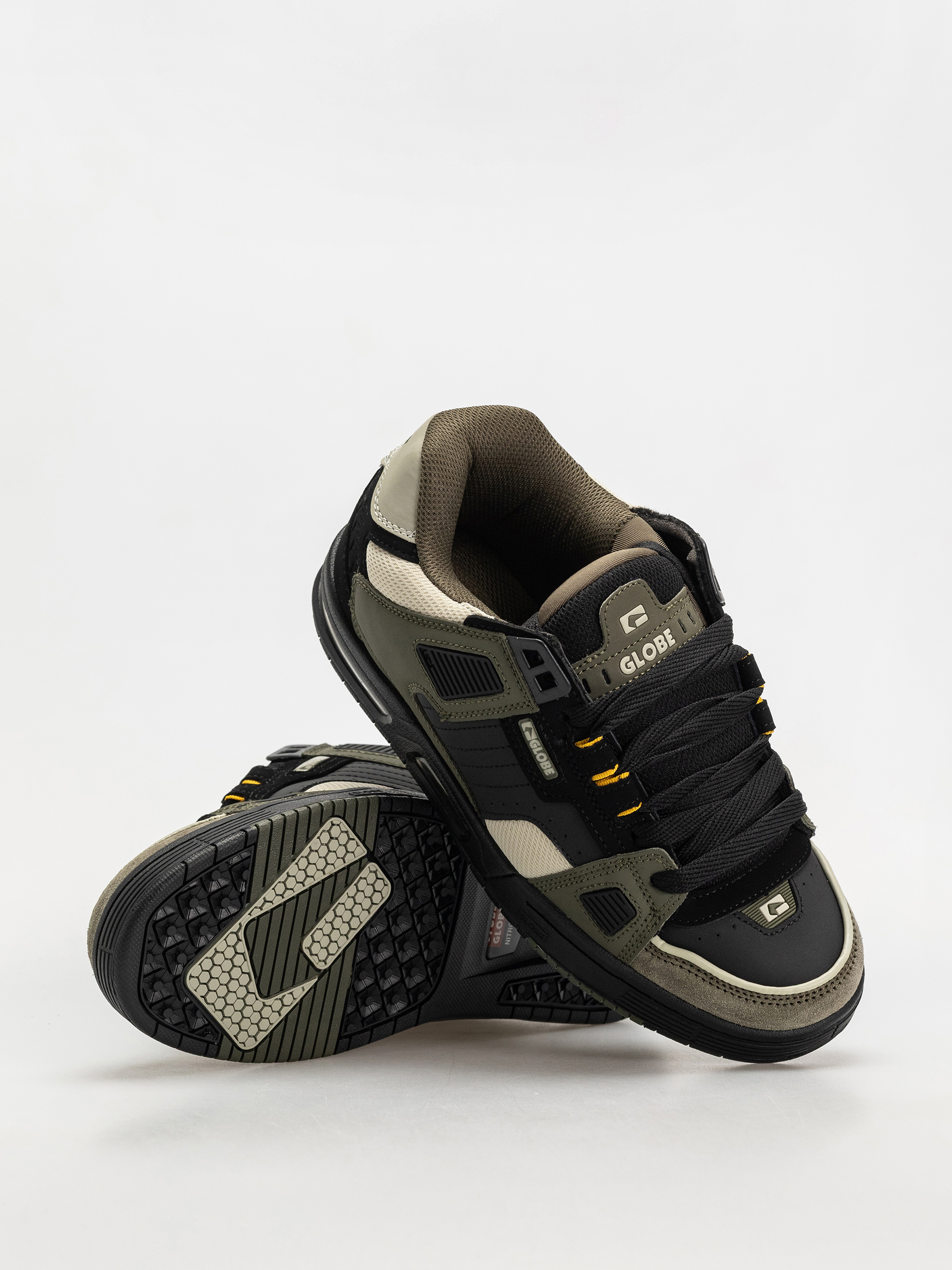 Globe Sabre Shoes (black/army)