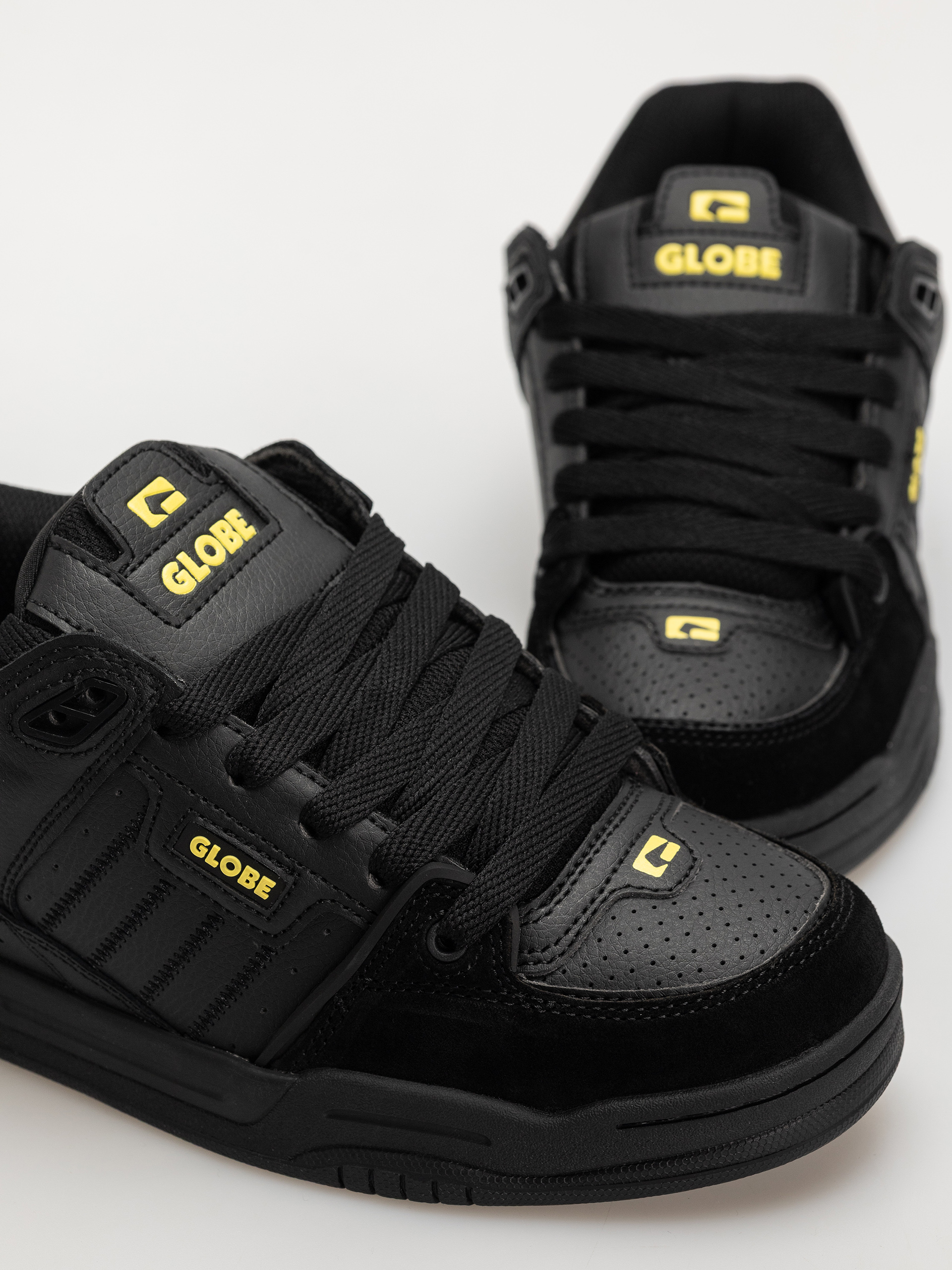 Globe Fusion Schuhe (onyx/citrus)