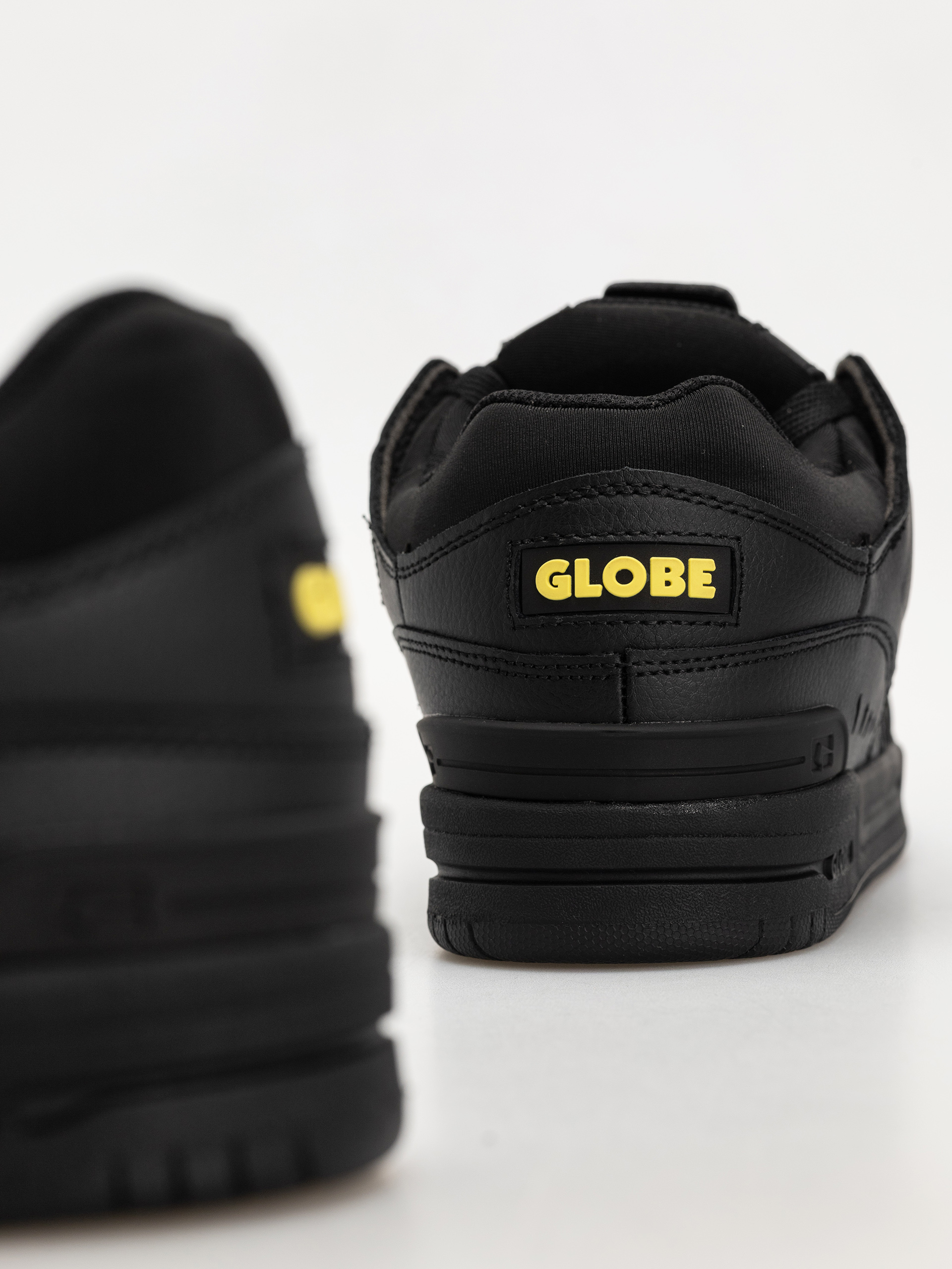 Globe Fusion Schuhe (onyx/citrus)