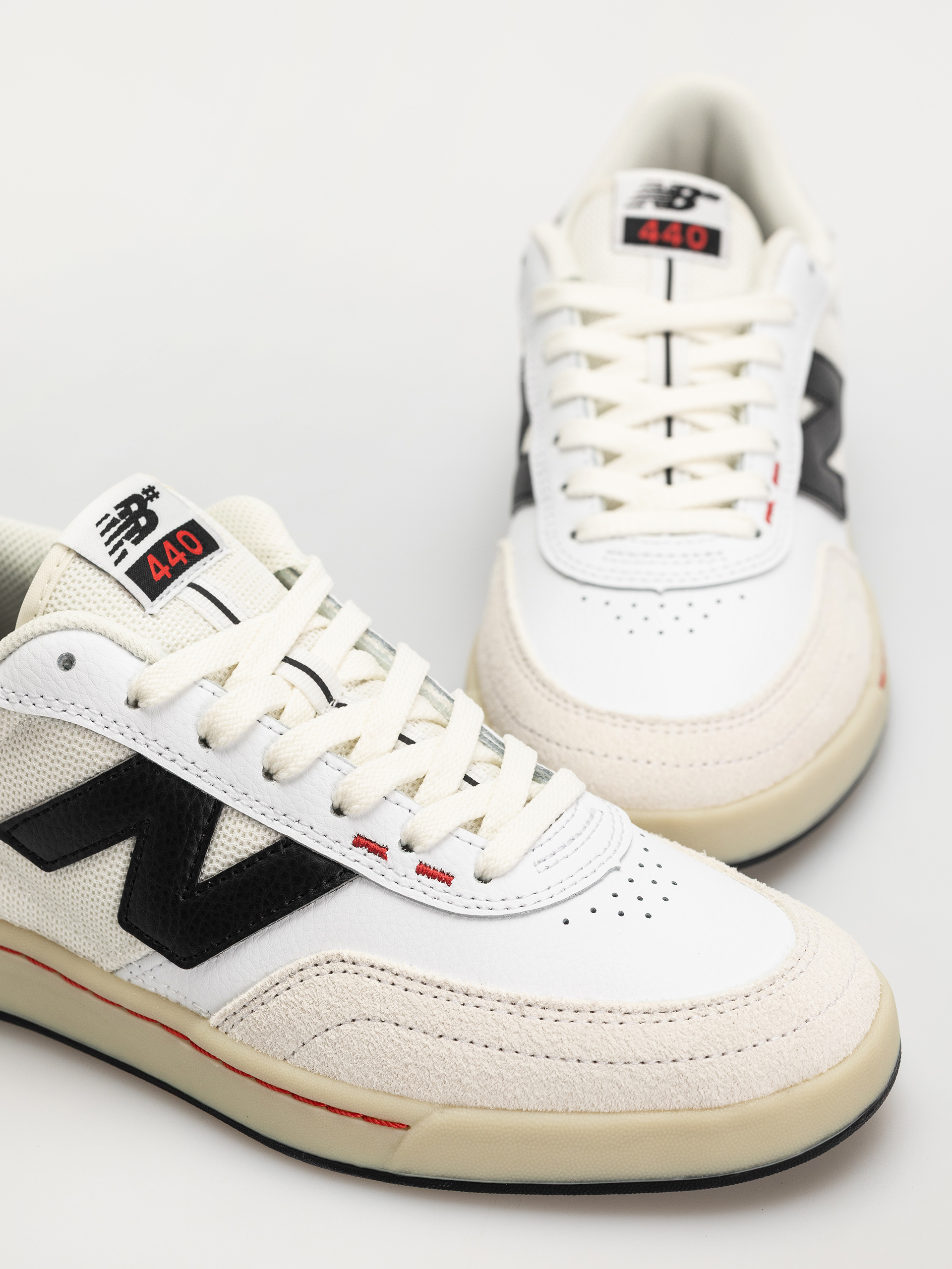 New Balance Shoes 440 (white)