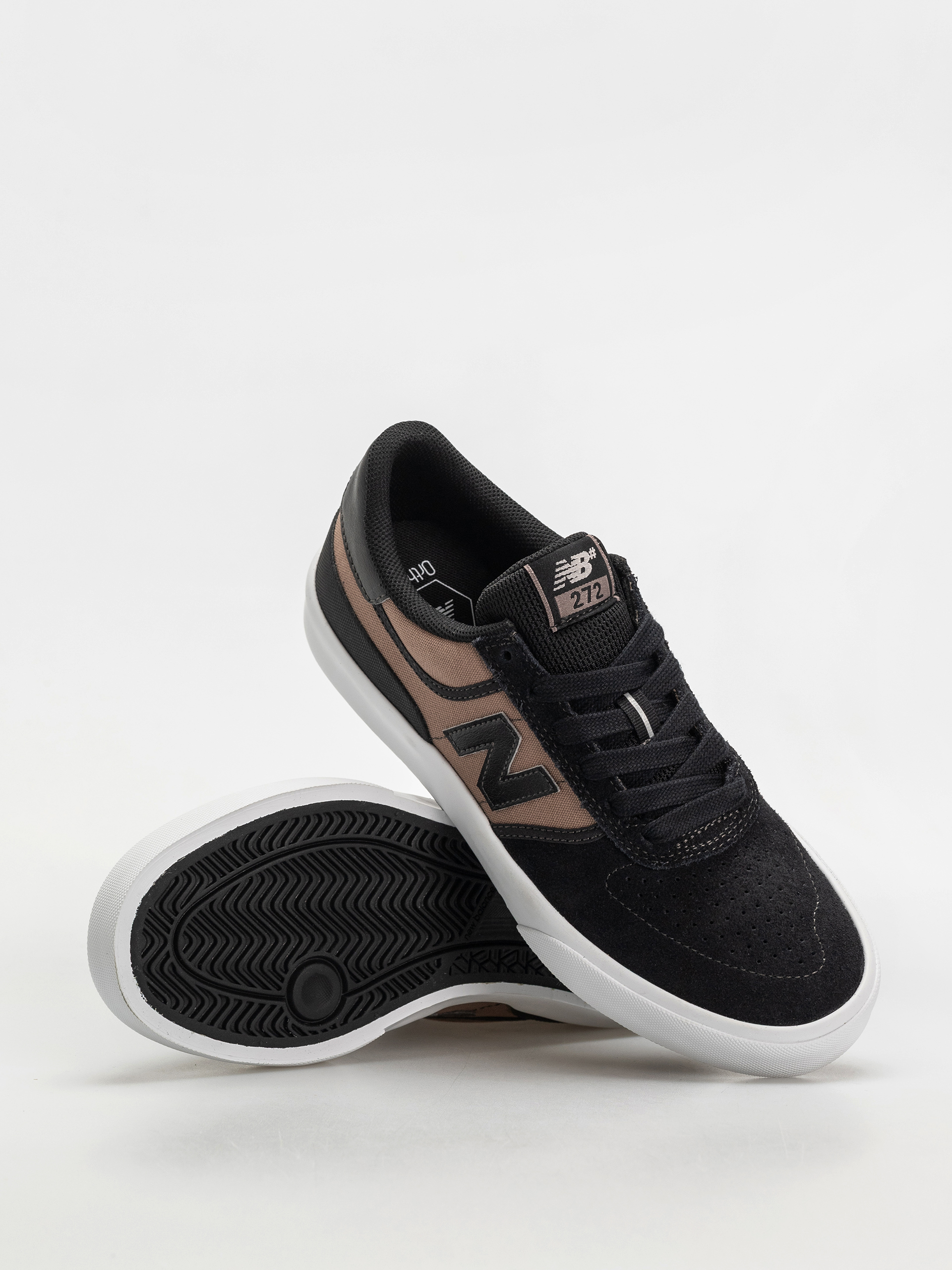 New Balance Shoes 272 (black)