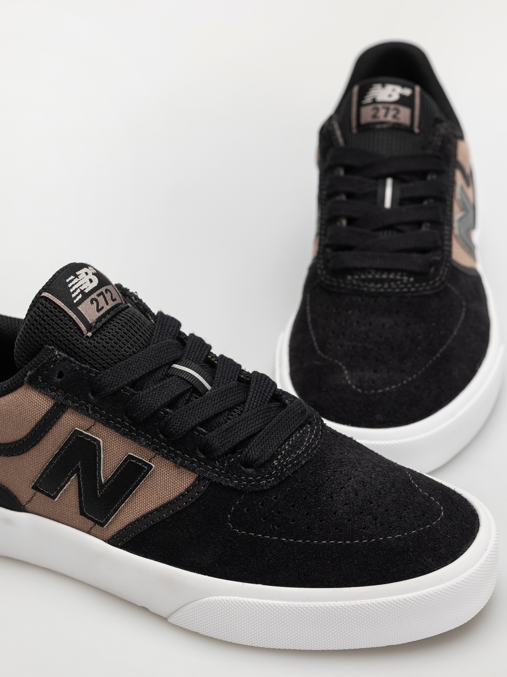 New Balance Schuhe 272 (black)
