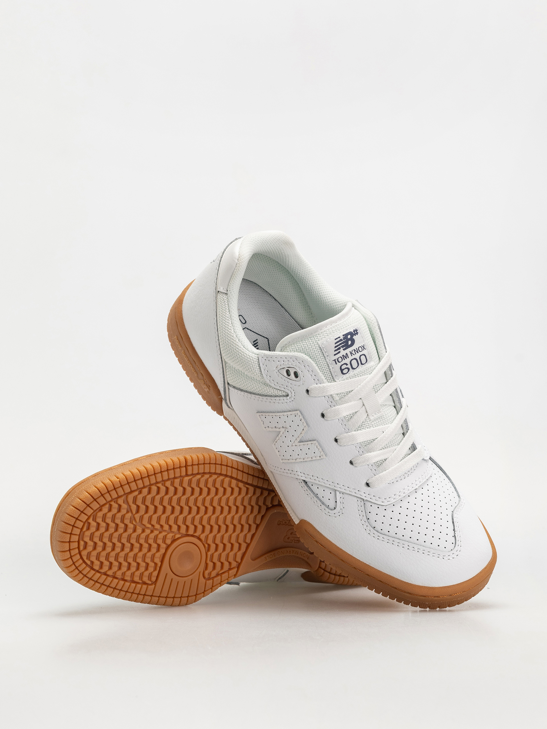 New Balance Shoes 600 (white)