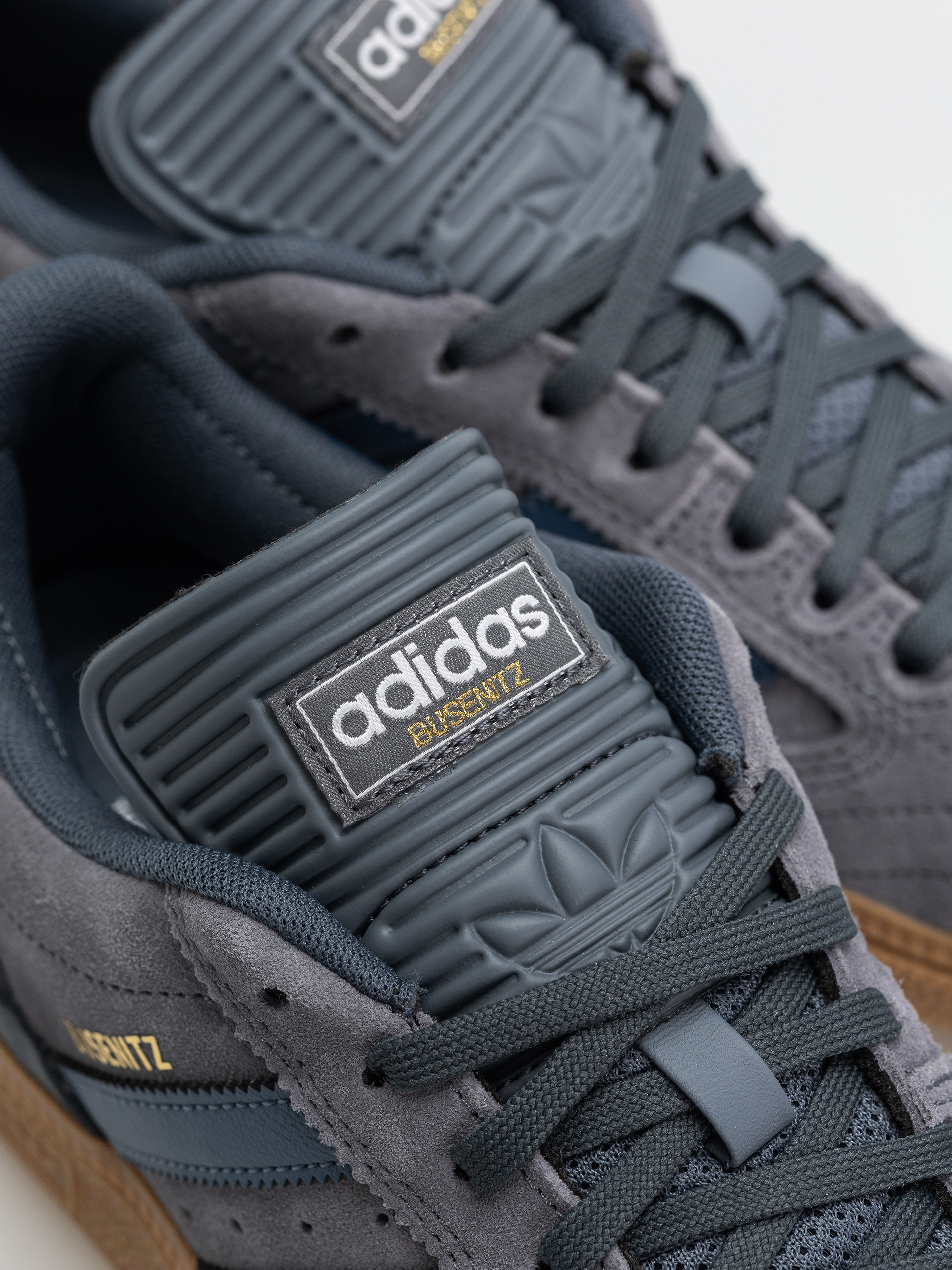 adidas Schuhe Busenitz (onix/prloin/gum4)