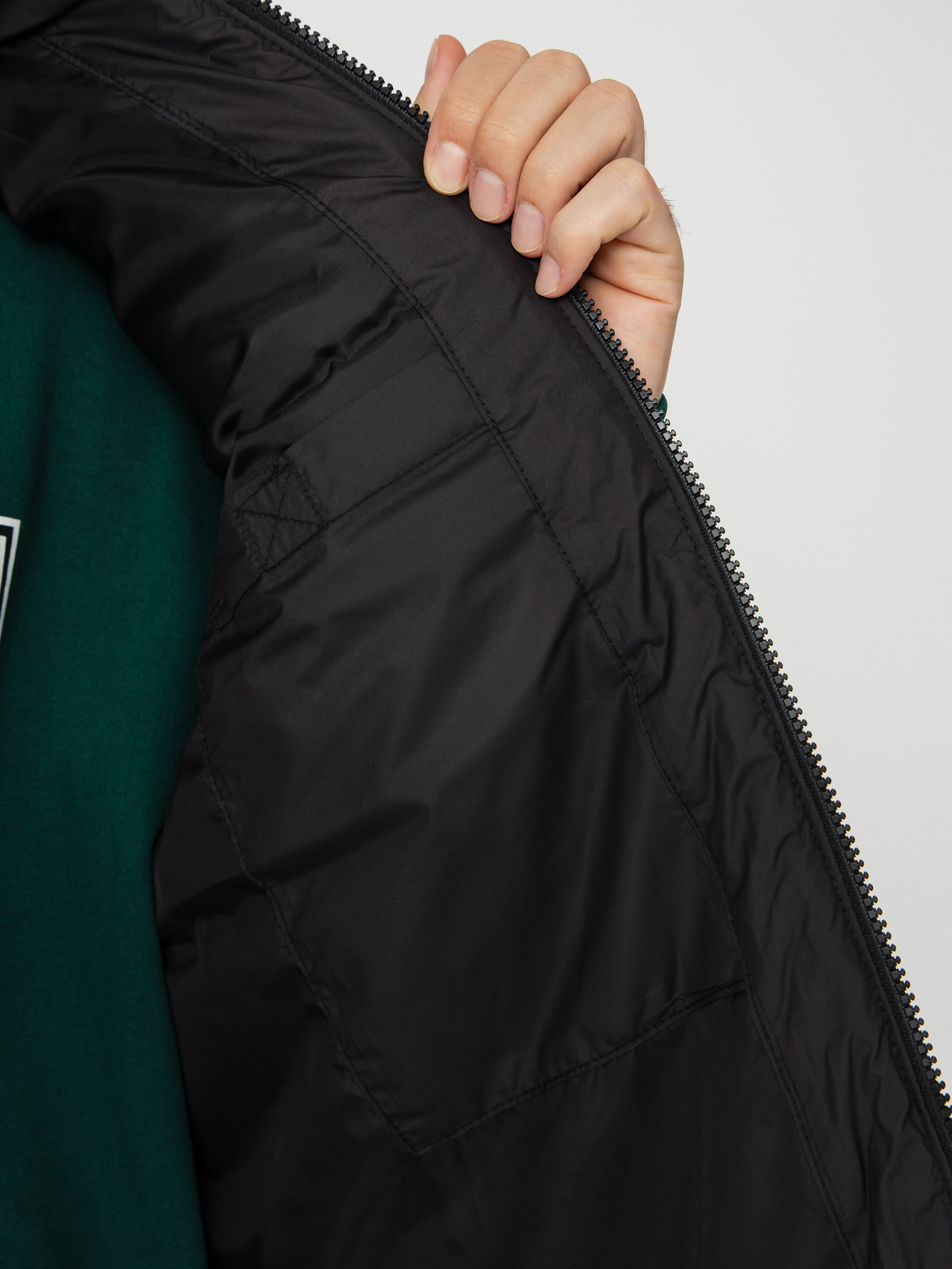 Vans Mte Hillgate Vest Weste (black)