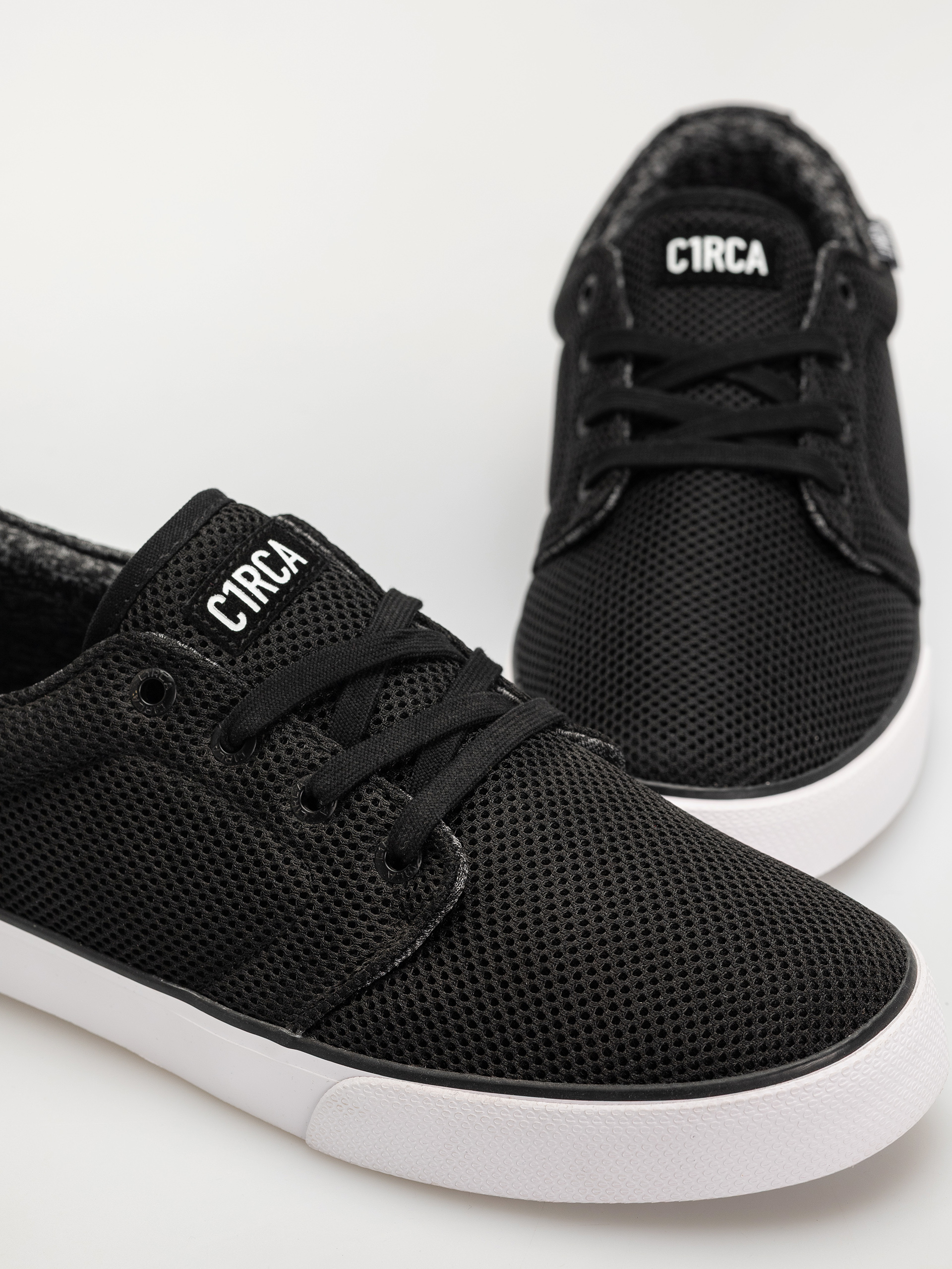 Circa Drifter Shoes (black/white/mesh/canvas)