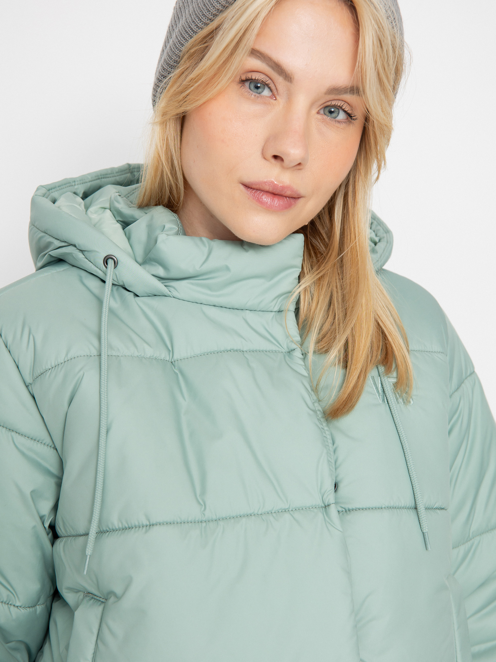 Vans Hillgate Cropped Puffer Jacke Wmn (gray olive)