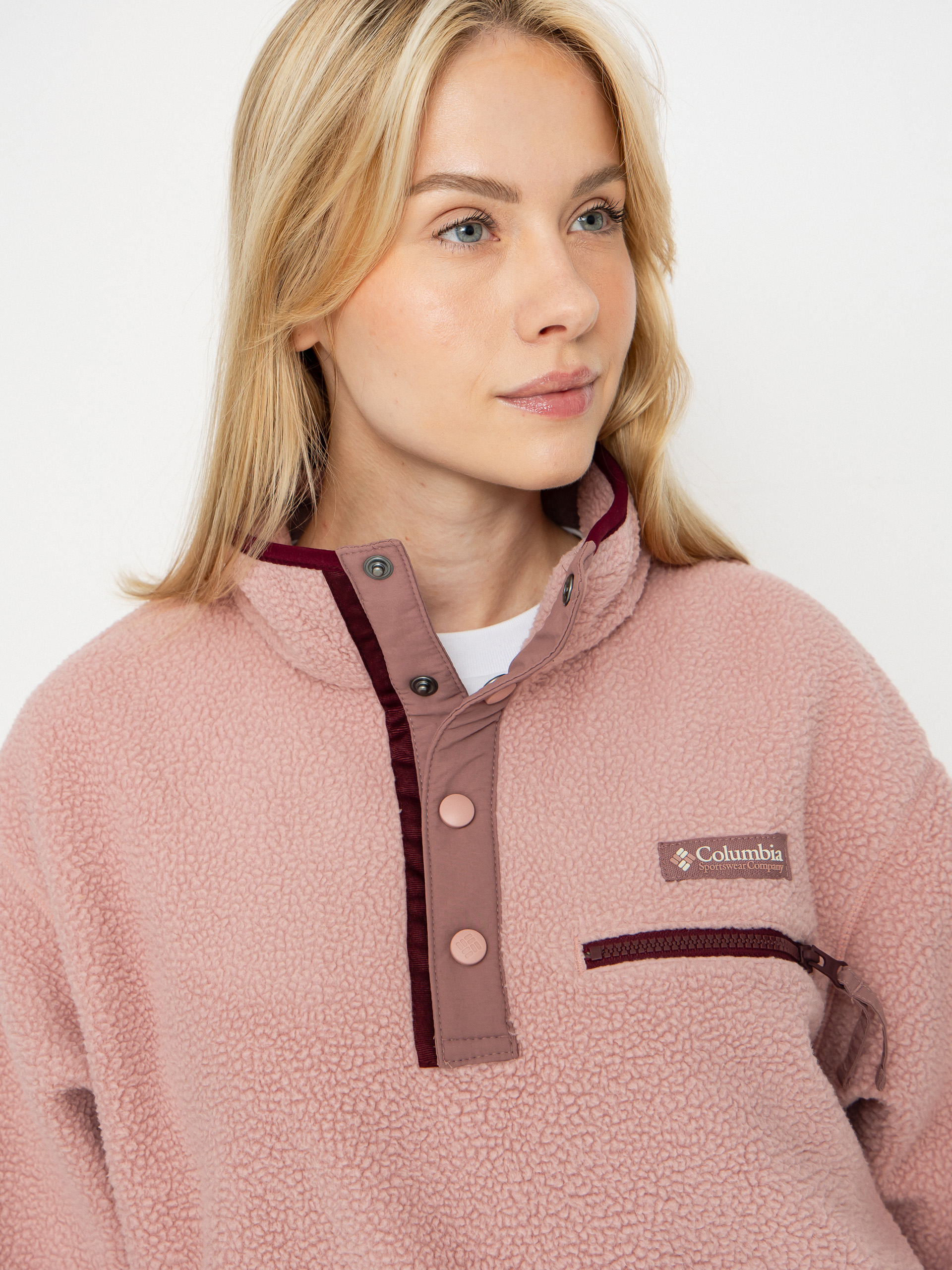 Womens Columbia Helvetia II Cropped Half Snap Fleece  (eraser pink/fig/rich wine)